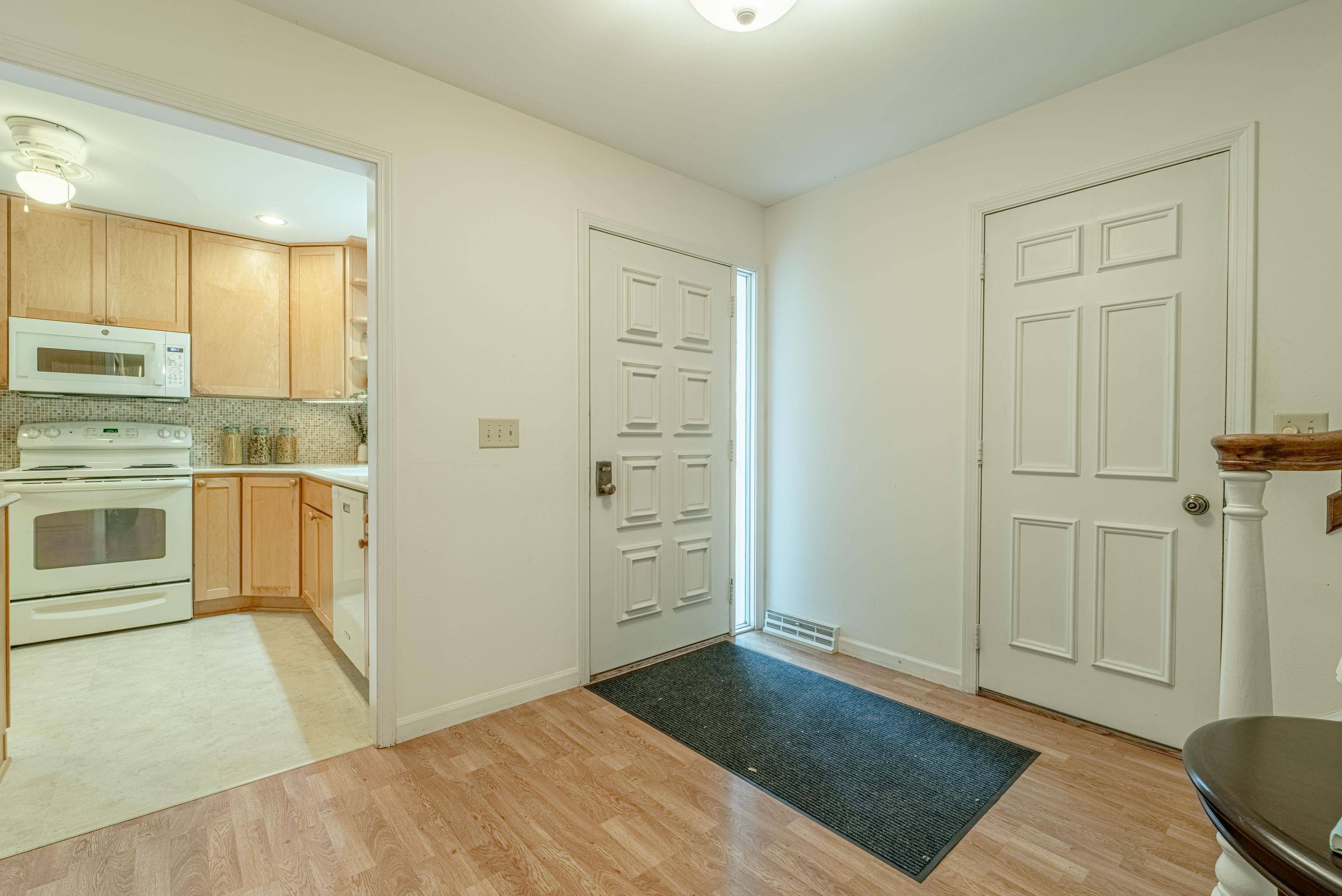 Madison, WI 53717,1 Winterberry Trail