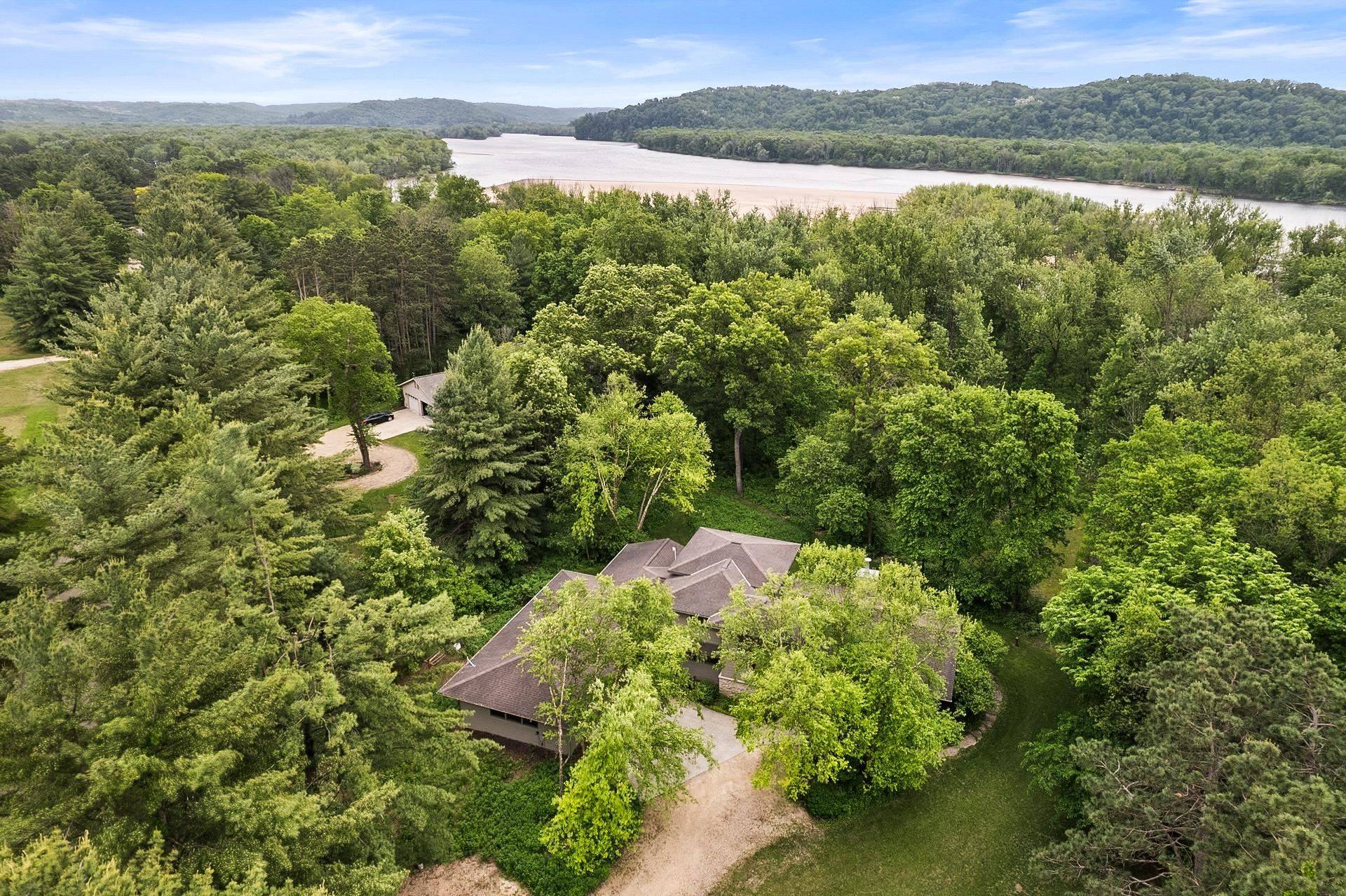 Spring Green, WI 53588,E4725 Riverside Drive