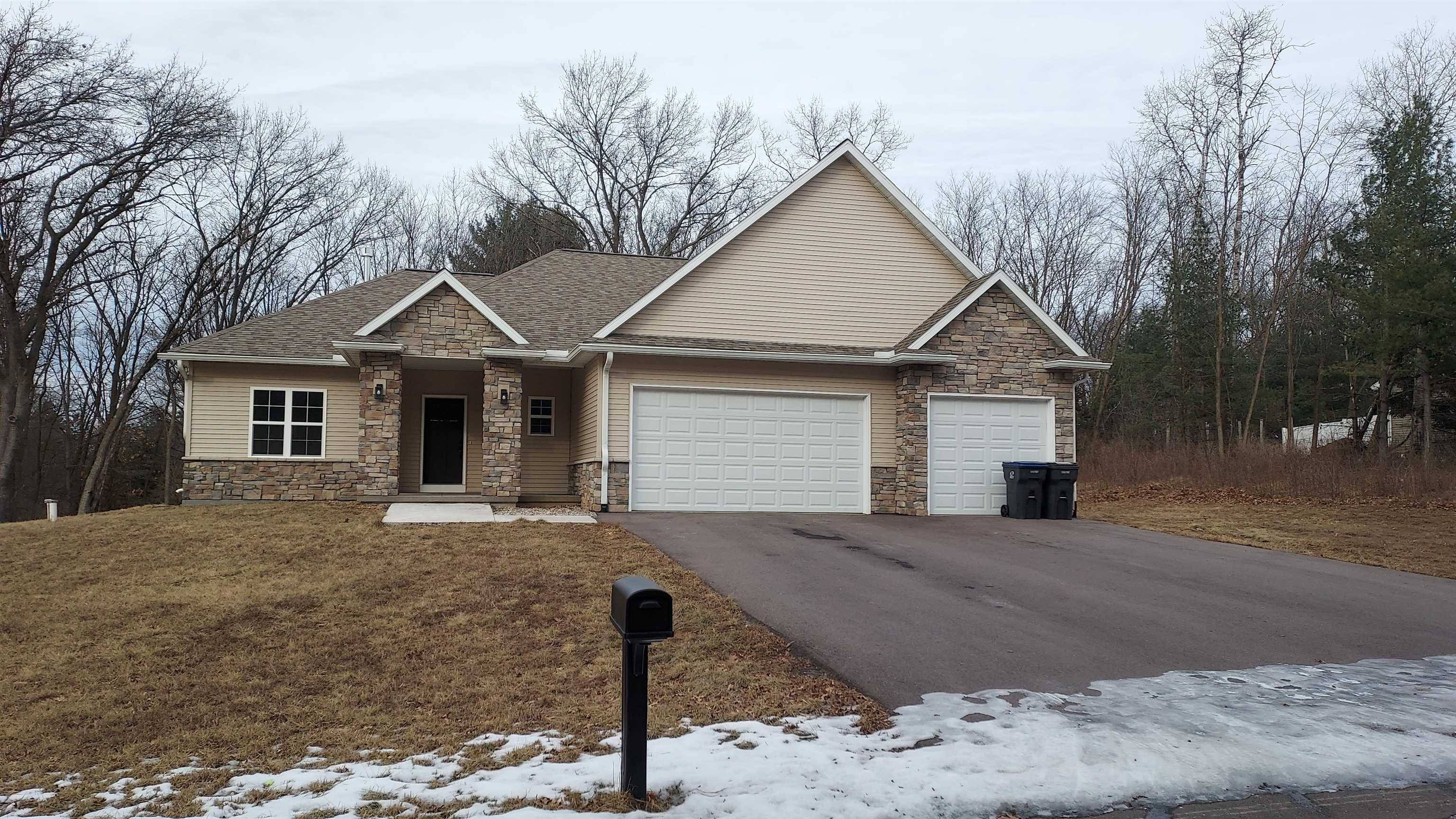 Westfield, WI 53964,232 Golliher Court