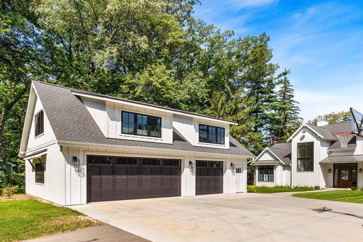 Green Lake, WI 54941,W1652 Sandstone Avenue