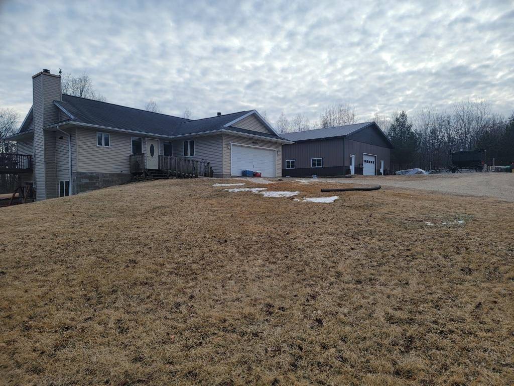 Hillpoint, WI 53937,S6570 Hillpoint Road