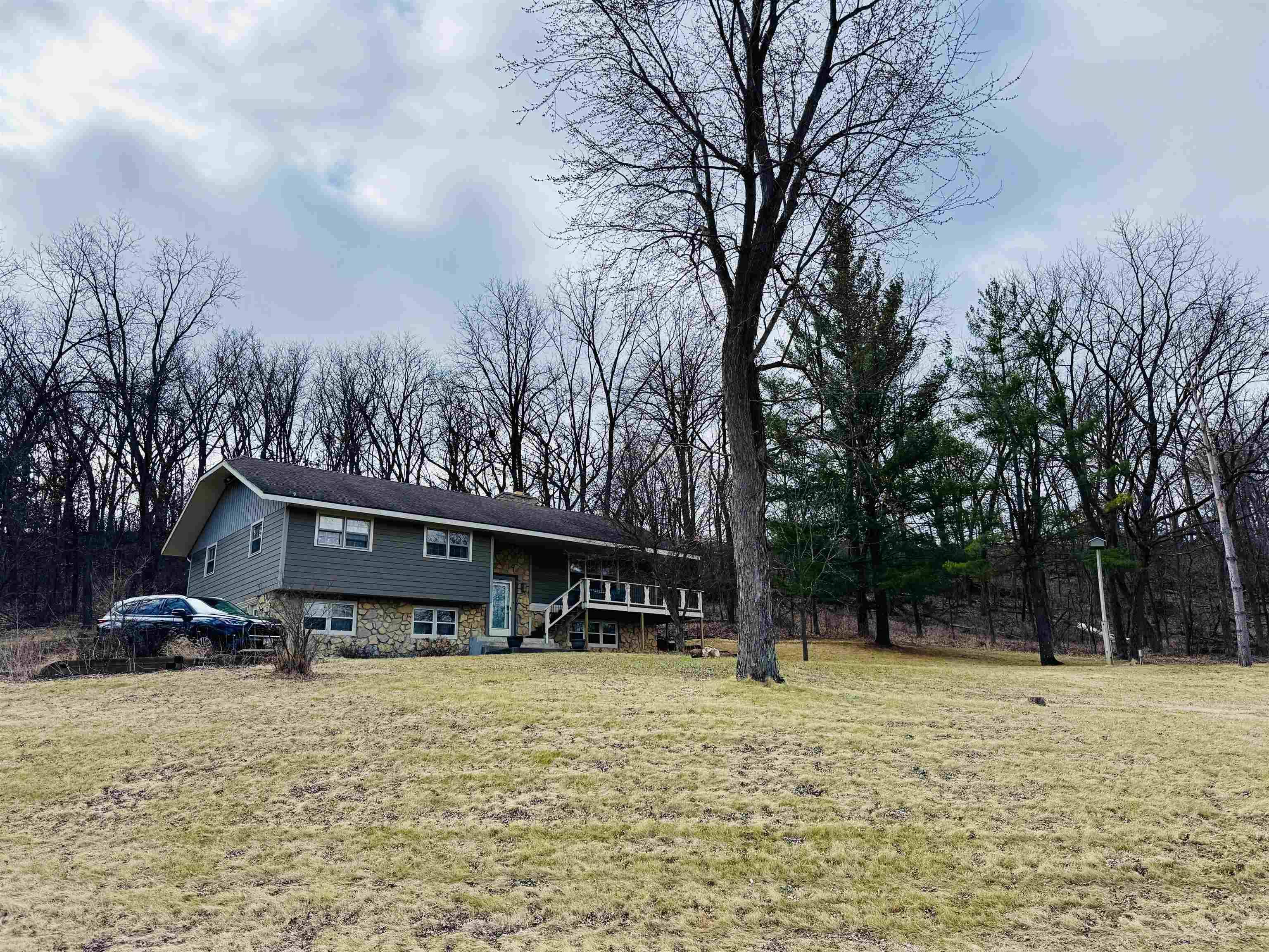 New Glarus, WI 53574,W6039 Pioneer Road