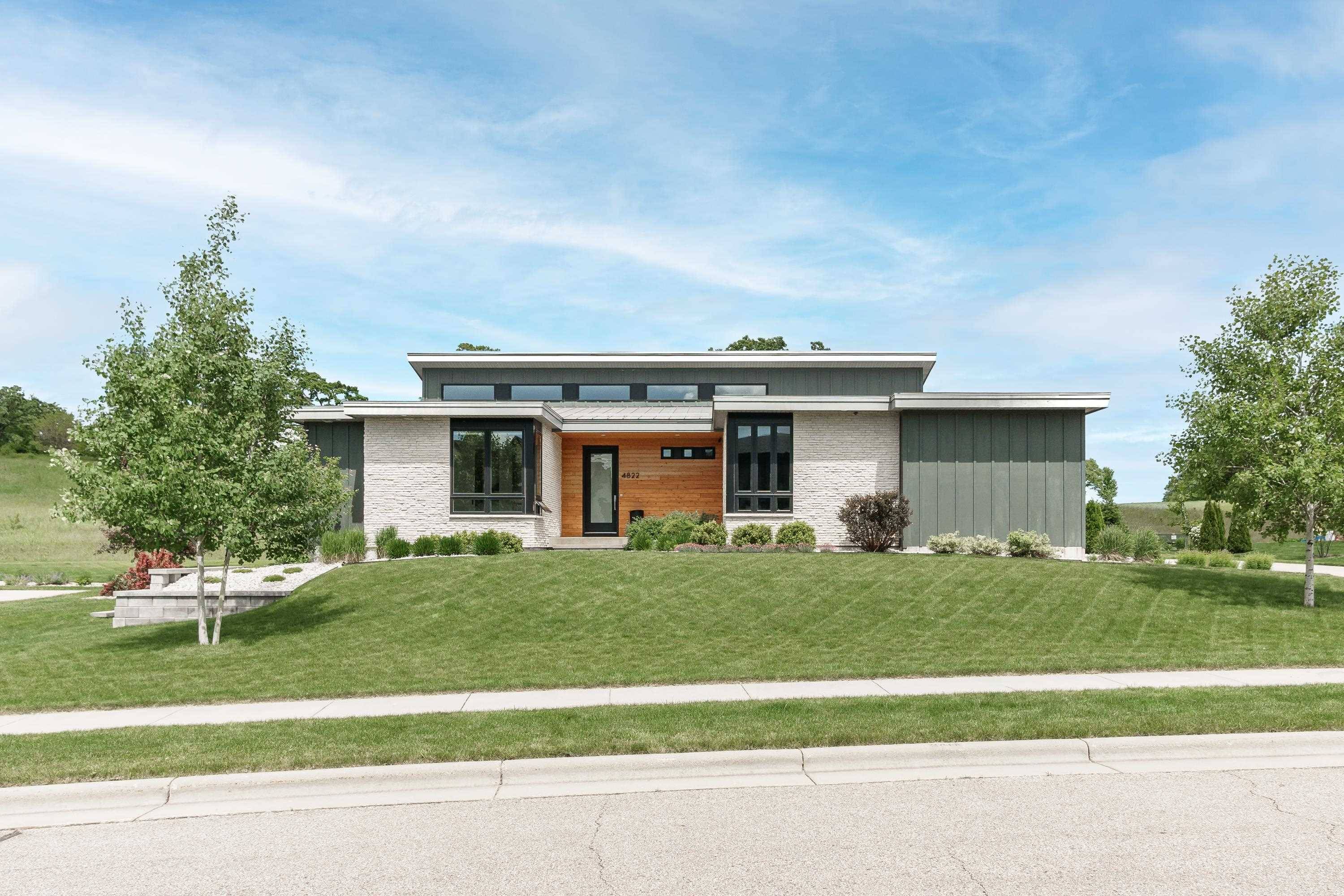 Middleton, WI 53597,4822 Breakers Rock Road
