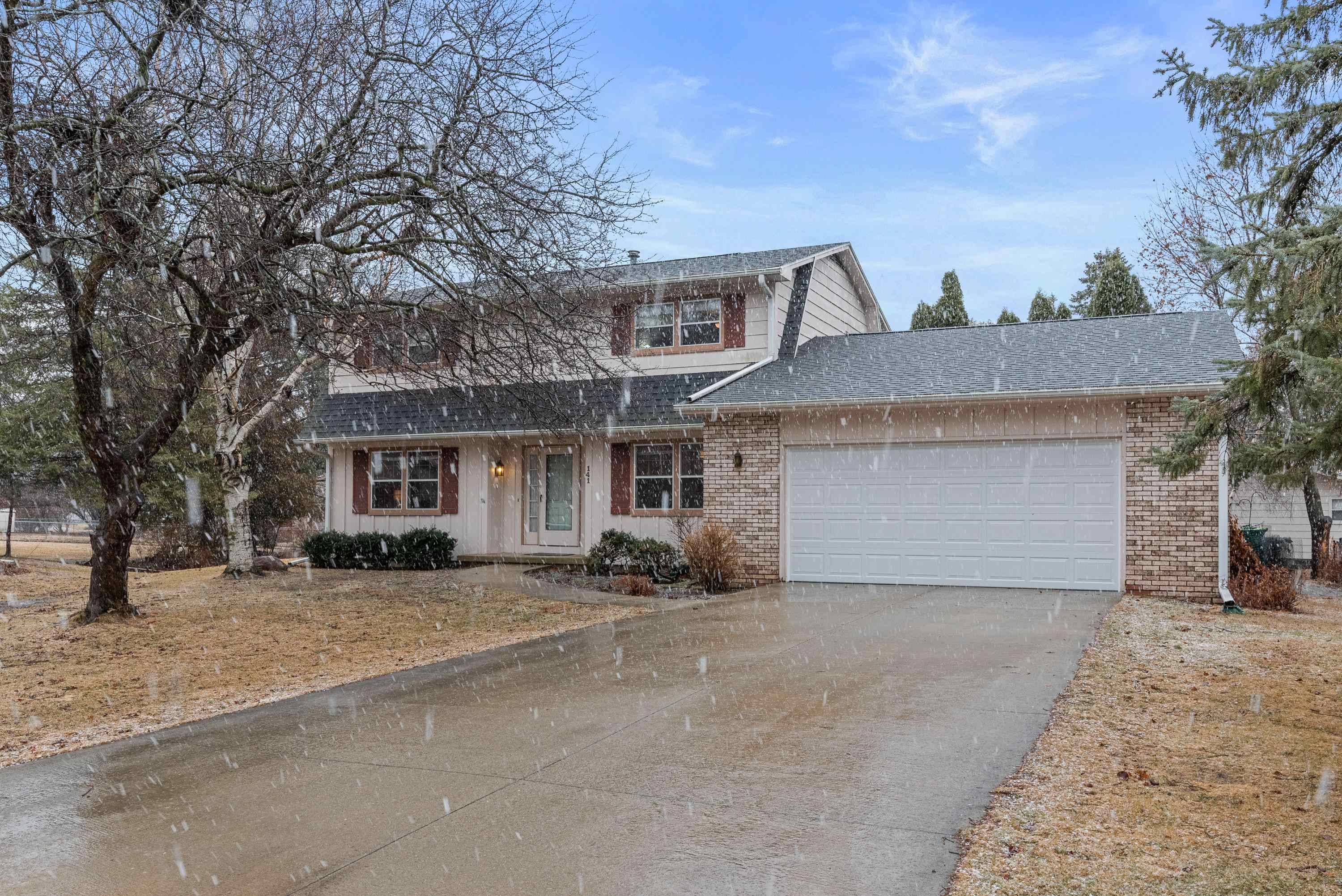 Beaver Dam, WI 53916,141 Lake Shore Terrace