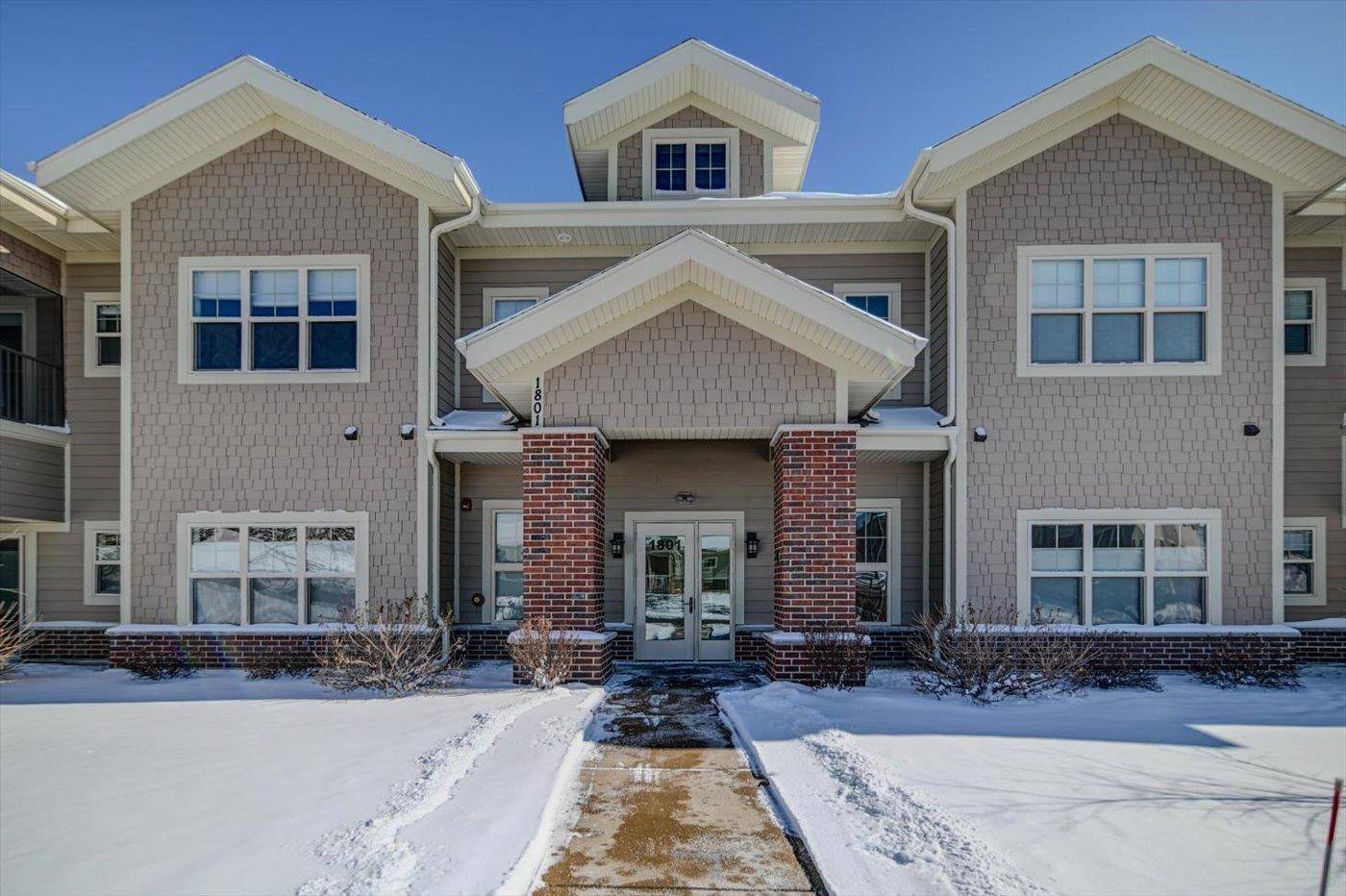 Verona, WI 53593,1801 Opus Drive #103