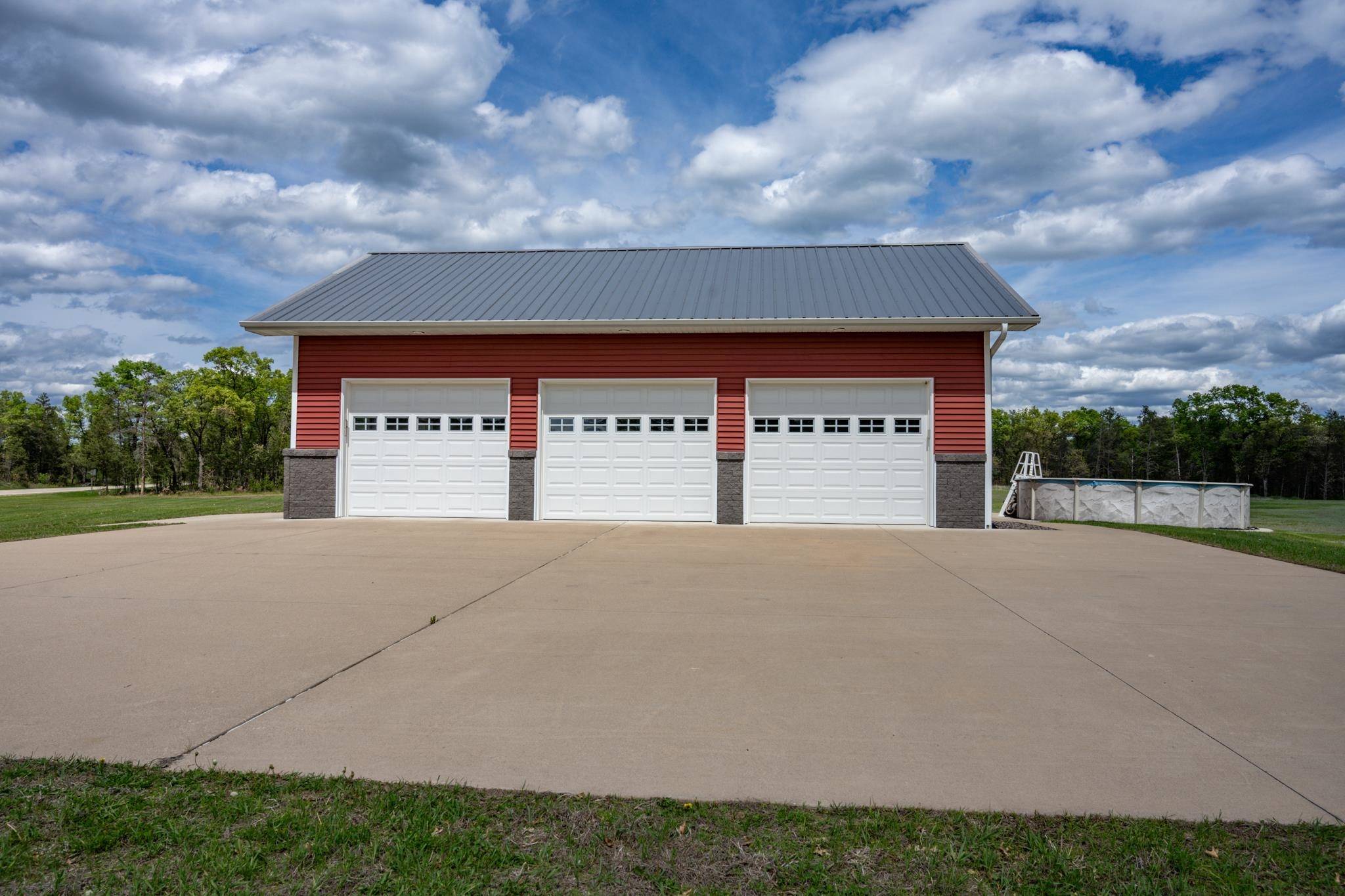 New Lisbon, WI 53950,N8444 Highway 80