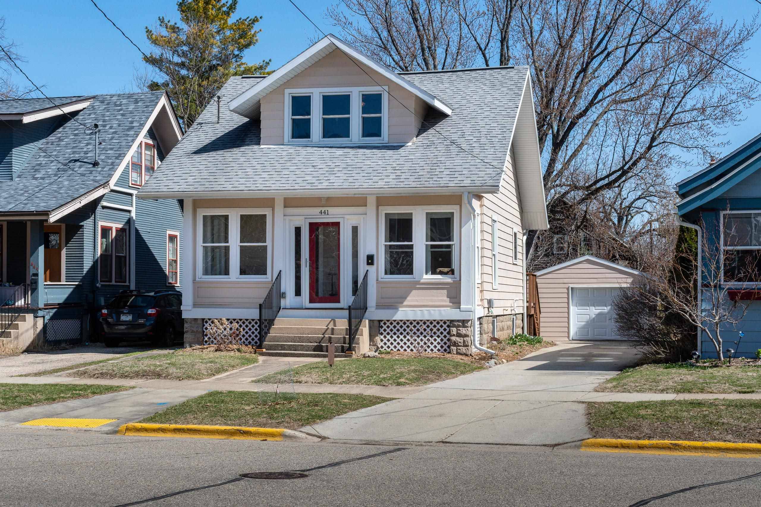 Madison, WI 53703,441 N Few Street