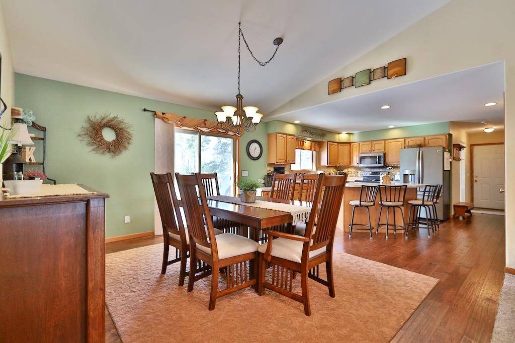 Wisconsin Dells, WI 53965,809 Pine Drive