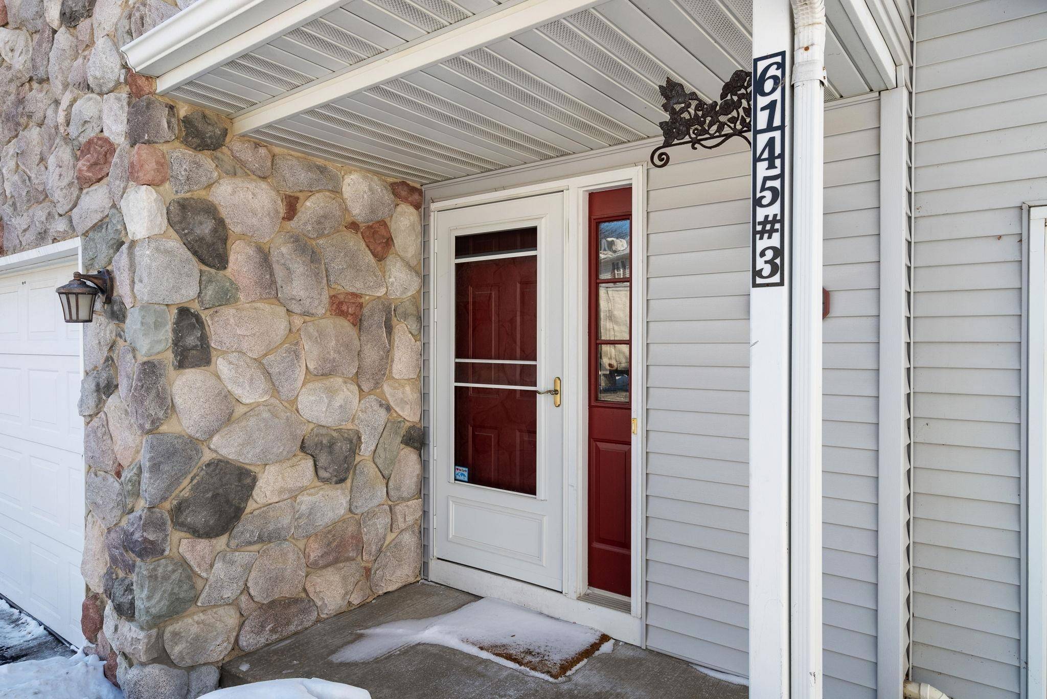 Madison, WI 53718,6145 Dell Drive #3