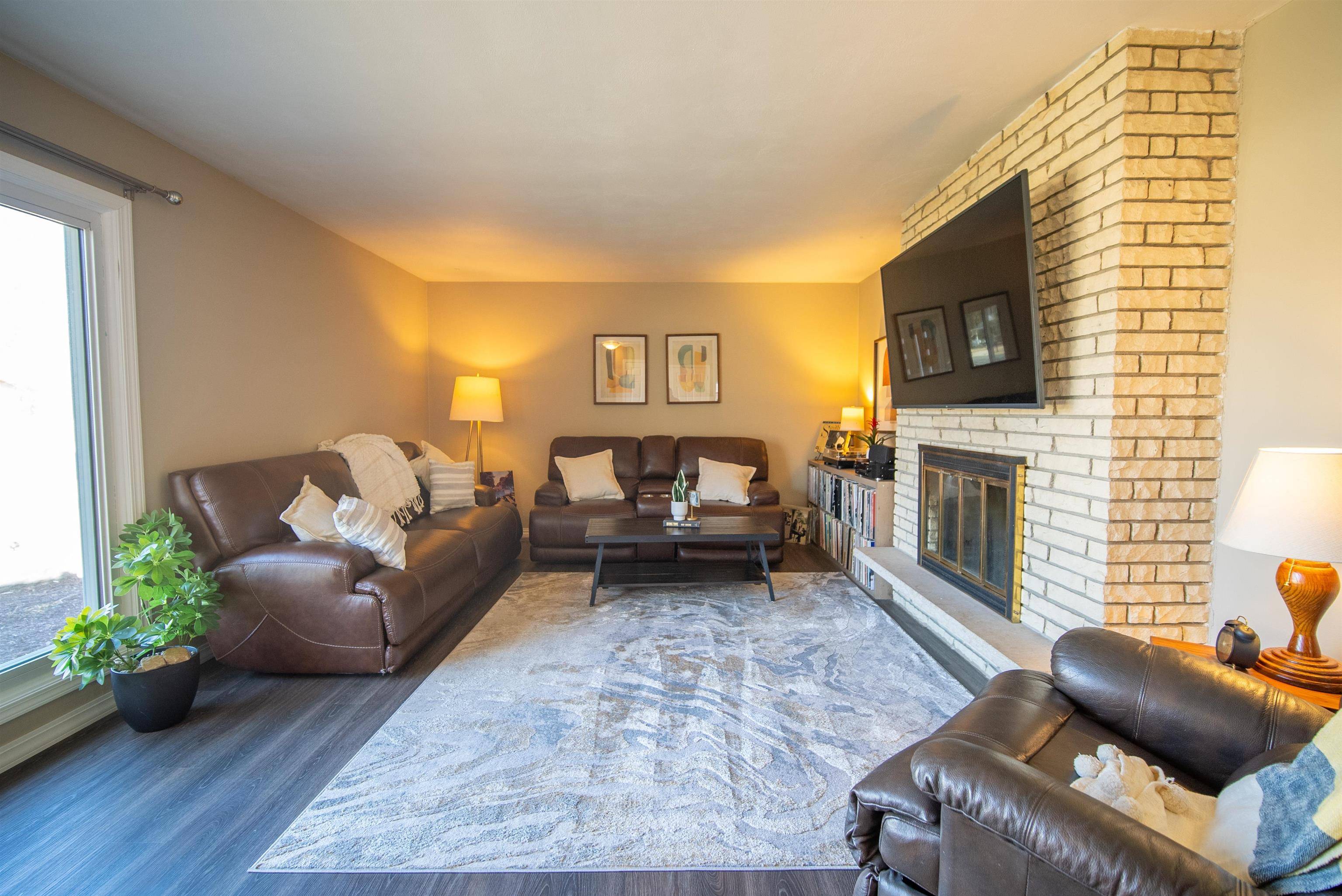 Sun Prairie, WI 53590,1811 Michigan Avenue