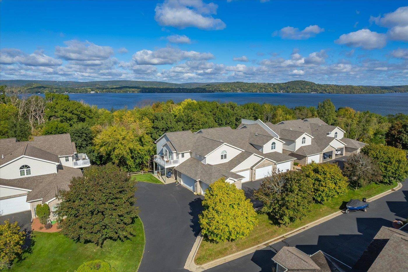 Lodi, WI 53555,W11564 Island View Court