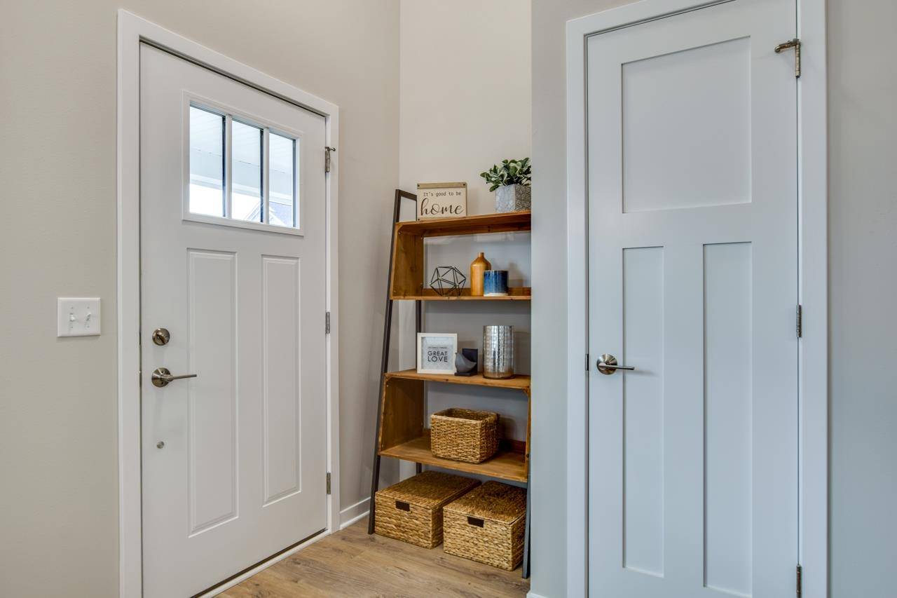 Middleton, WI 53562,6667 Redpoll Road