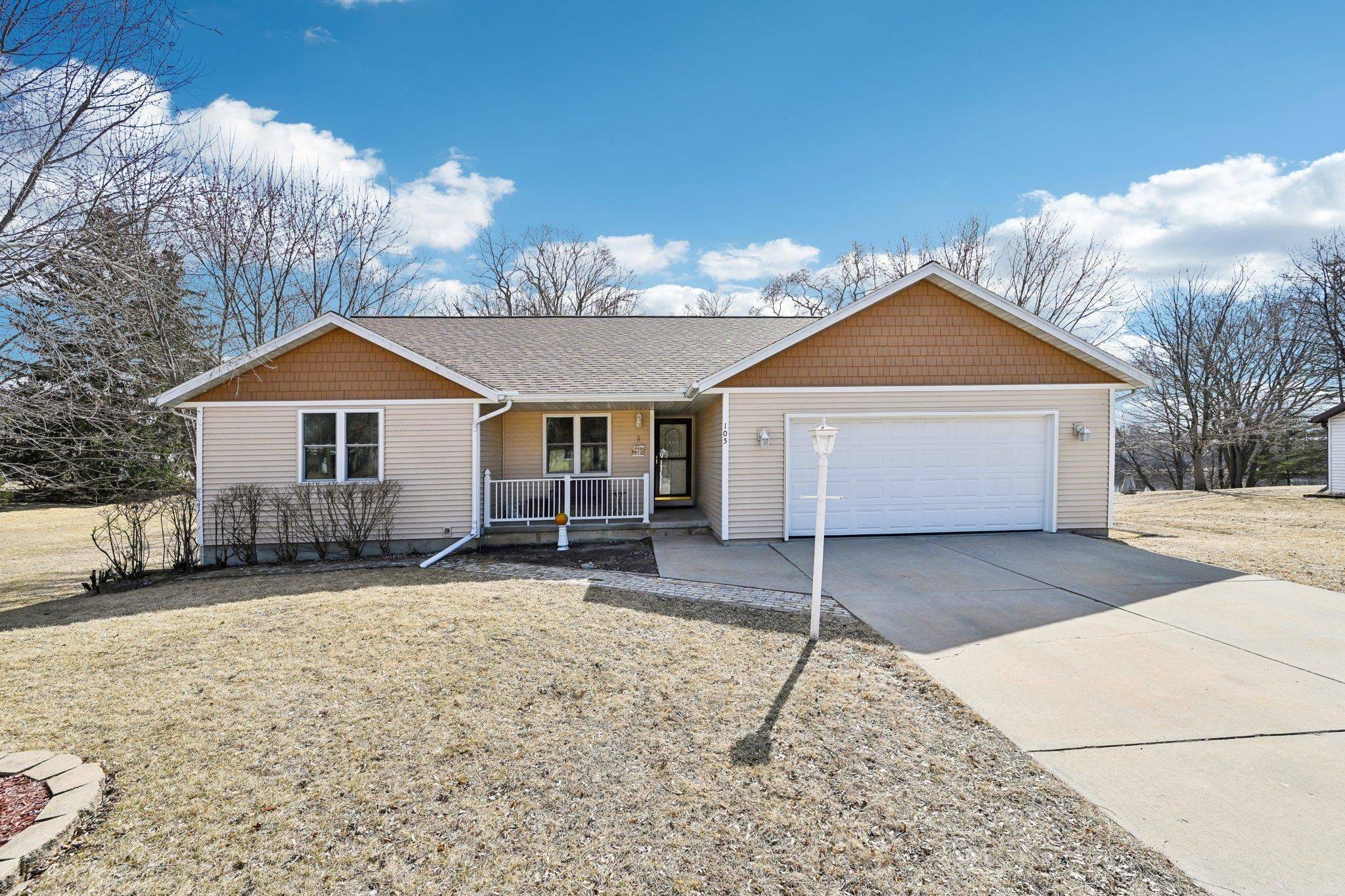 Pardeeville, WI 53954,105 Morton Street