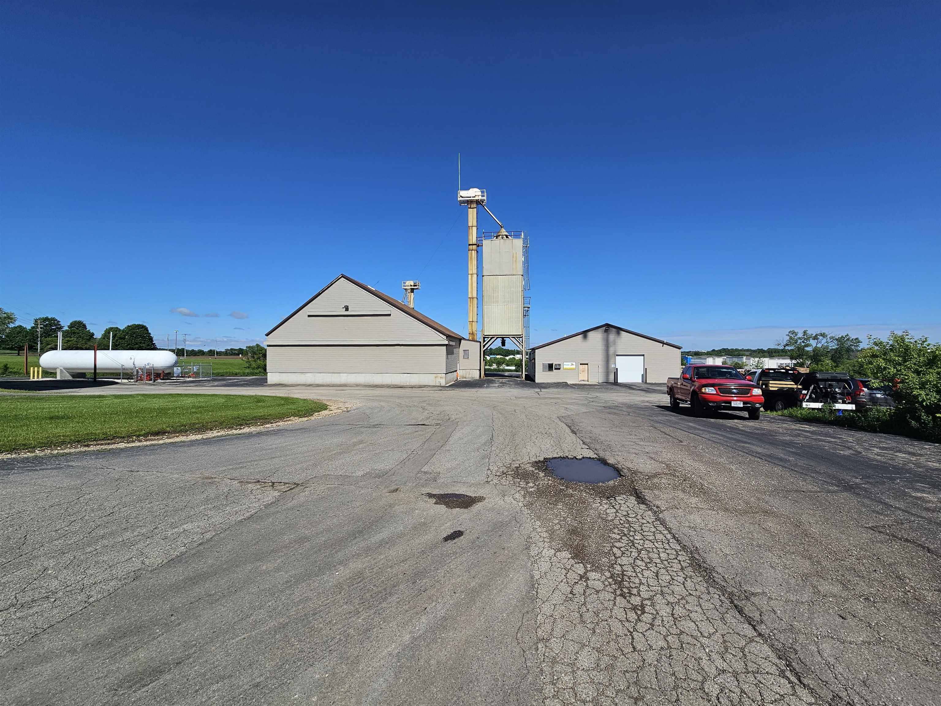 Hartford, WI 53027,1112 Sumner Street