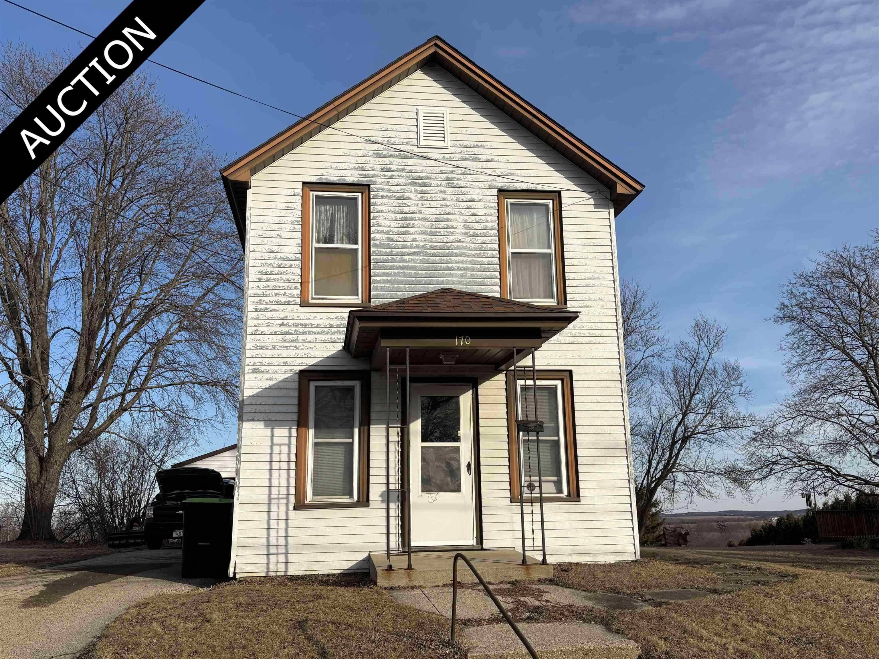 Mayville, WI 53050-1732,170 S High Street