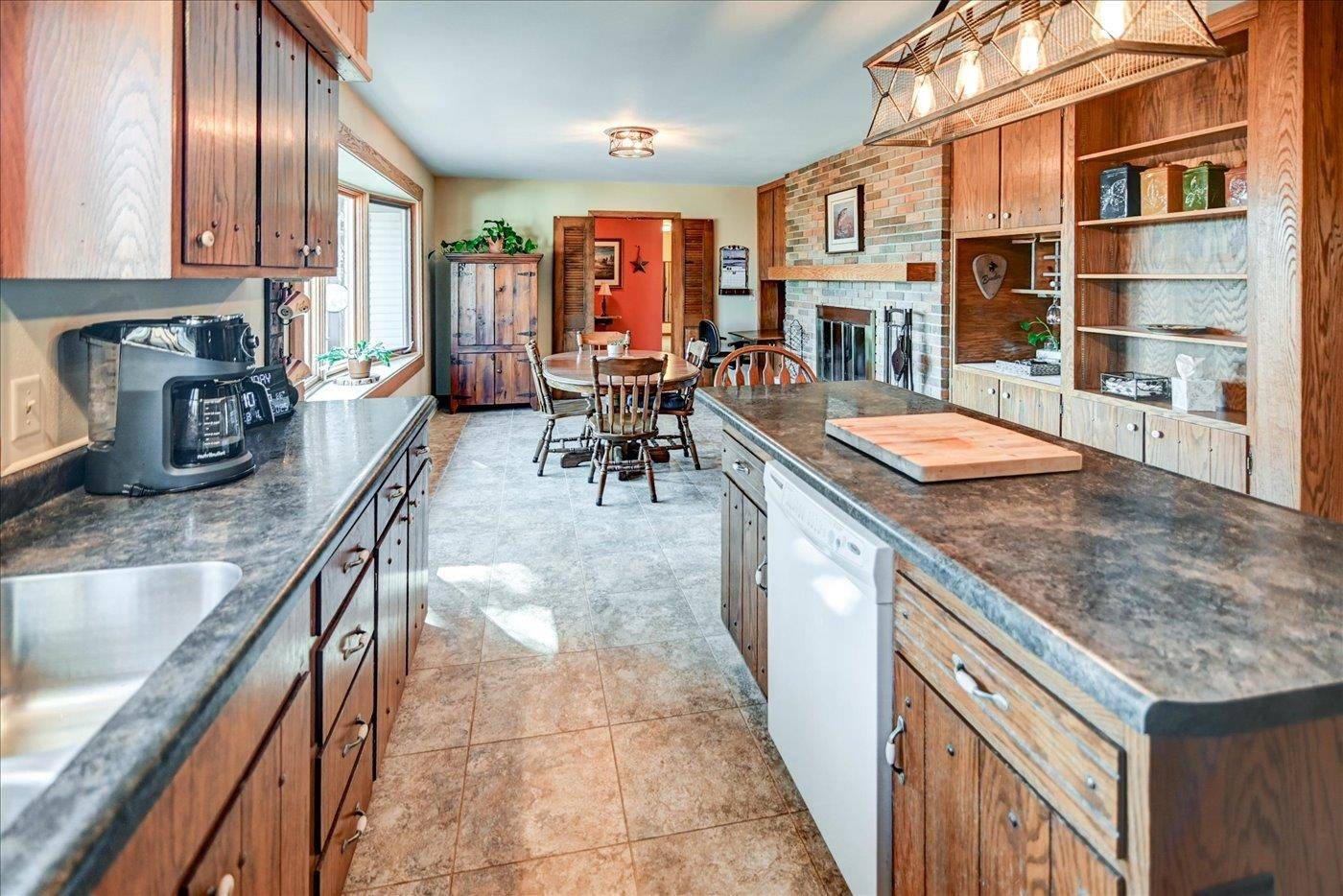 Deerfield, WI 53531,4335 Oak Park Road