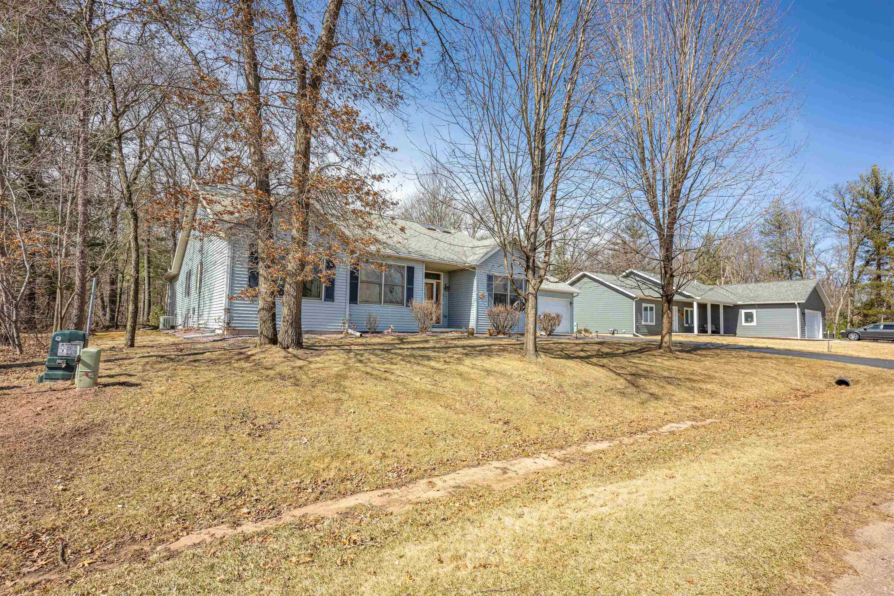 Wisconsin Dells, WI 53965,315 Oakbrook Drive