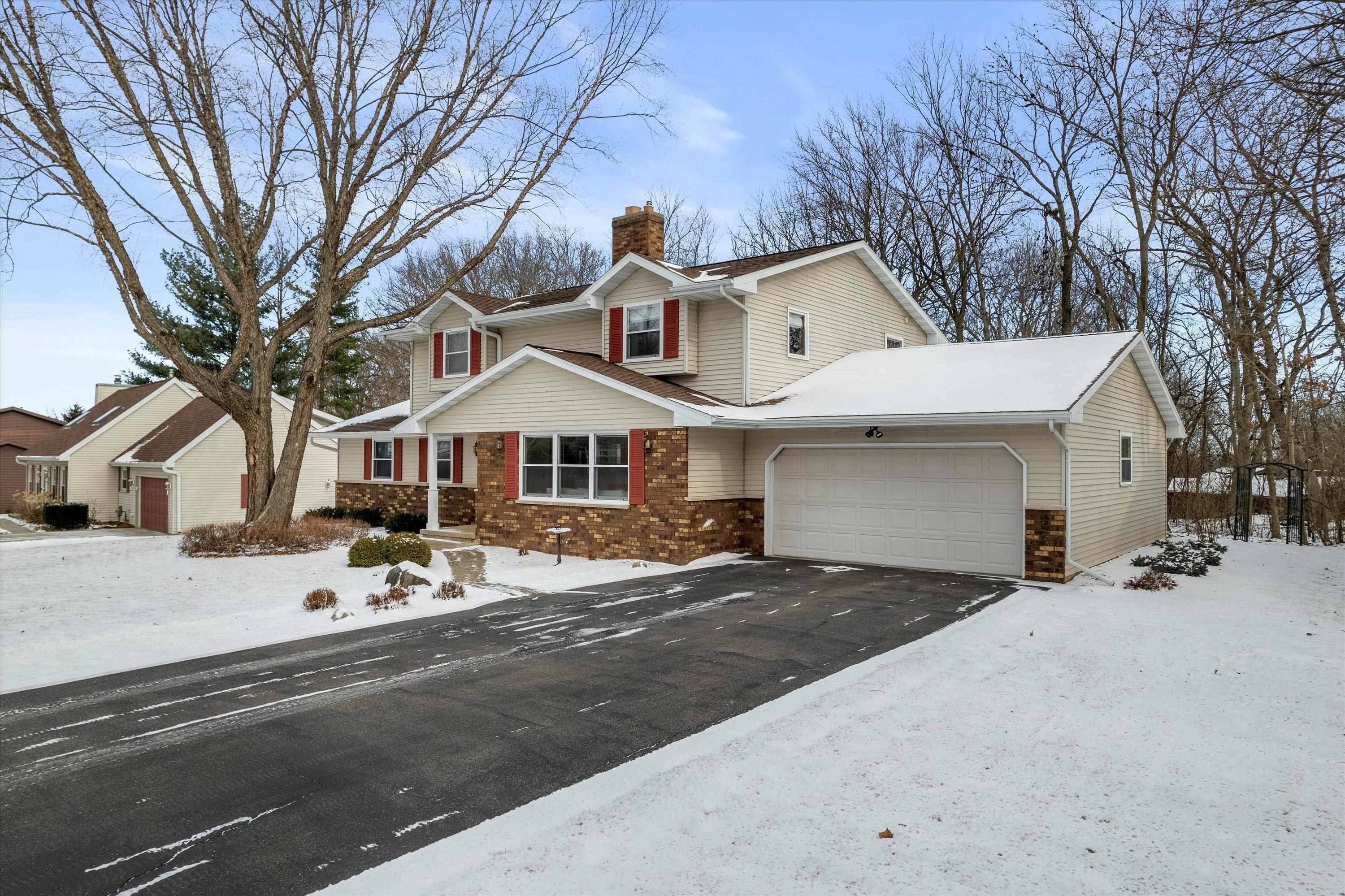 Mcfarland, WI 53558,2478 Pinto Trail