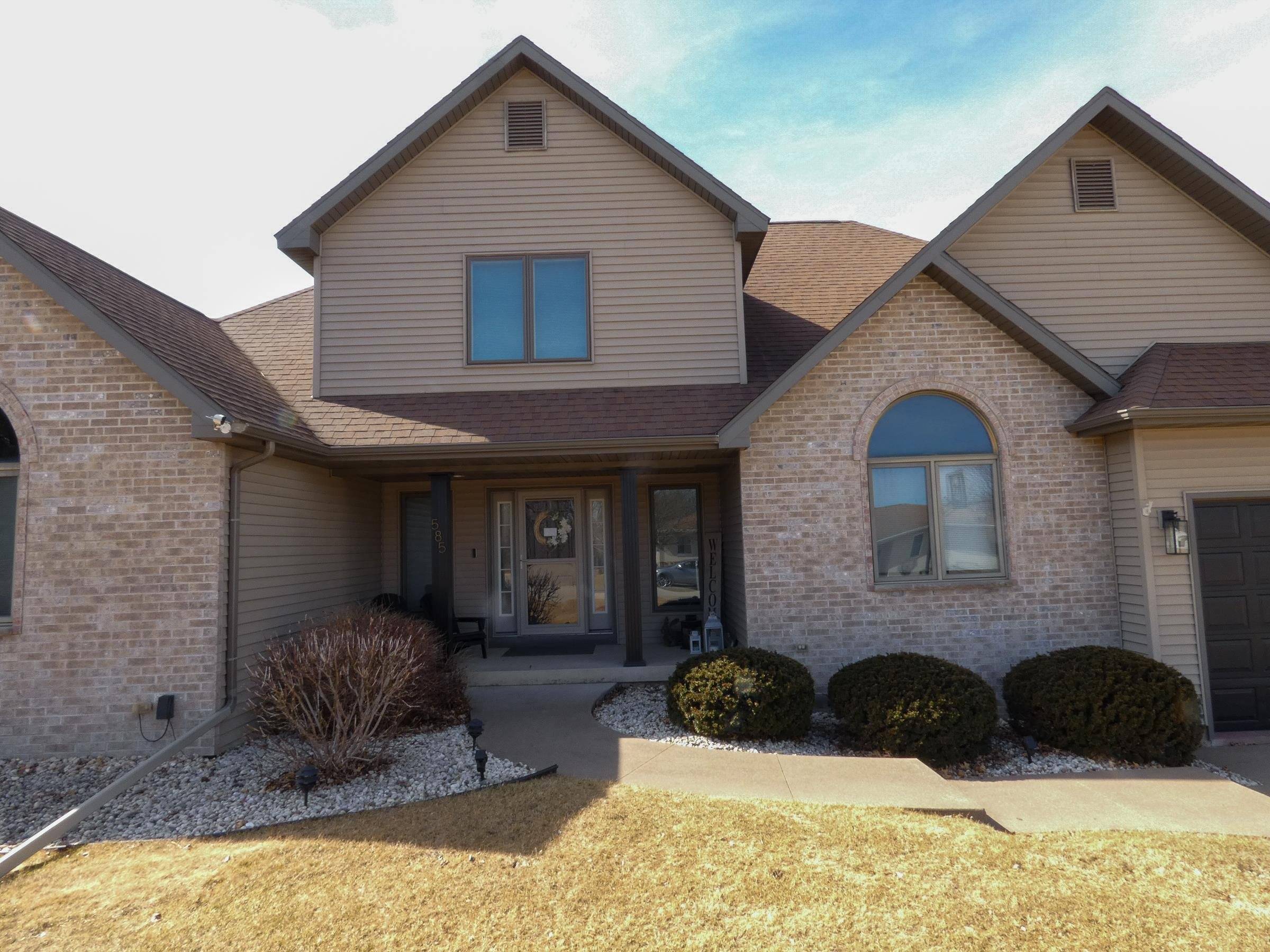 Platteville, WI 53818,585 Pioneer Road