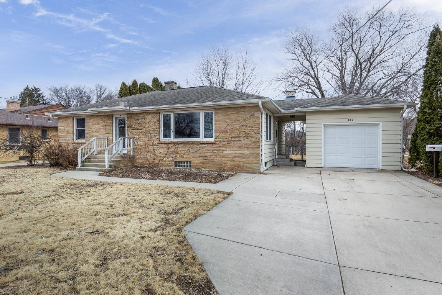 Edgerton, WI 53534,815 Blaine Street