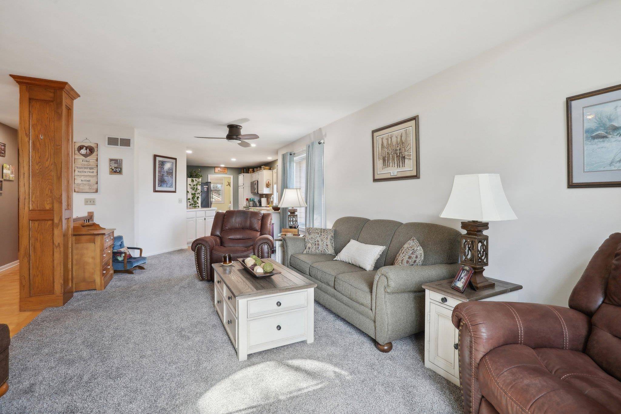 Deforest, WI 53532,416 South Street