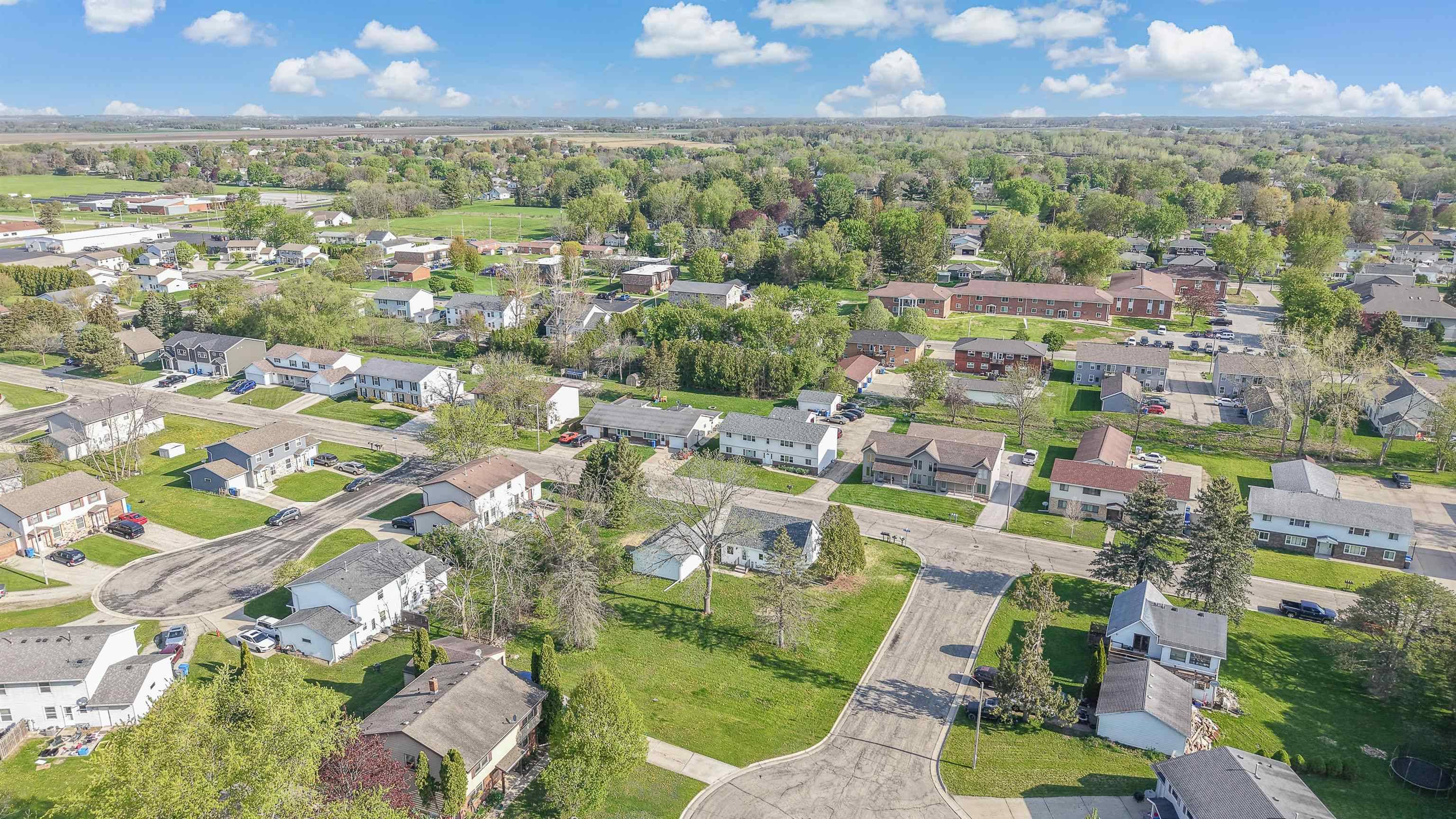 Watertown, WI 53094,206 Derby Lane