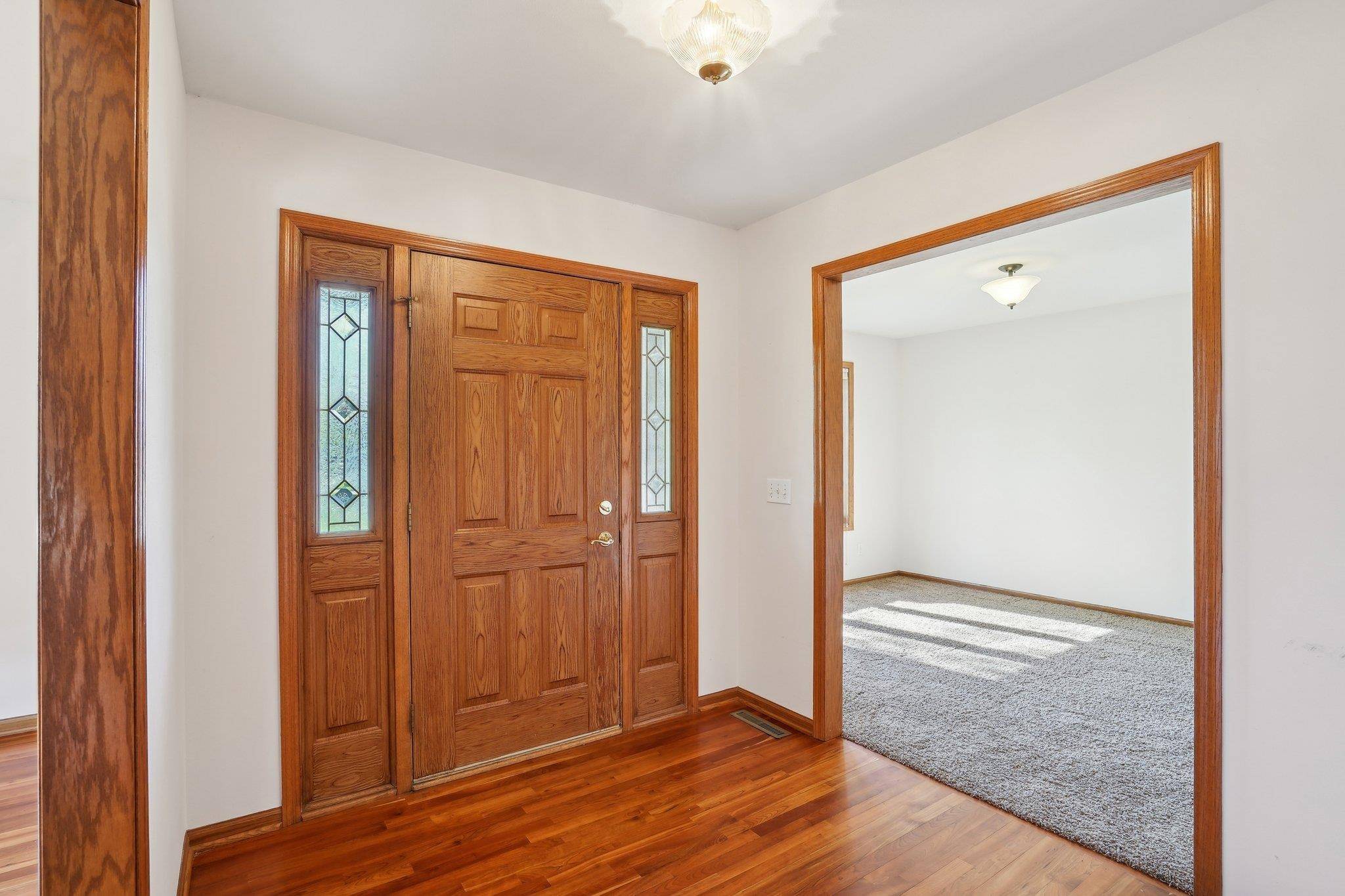 Waunakee, WI 53597,1700 Savannah Way