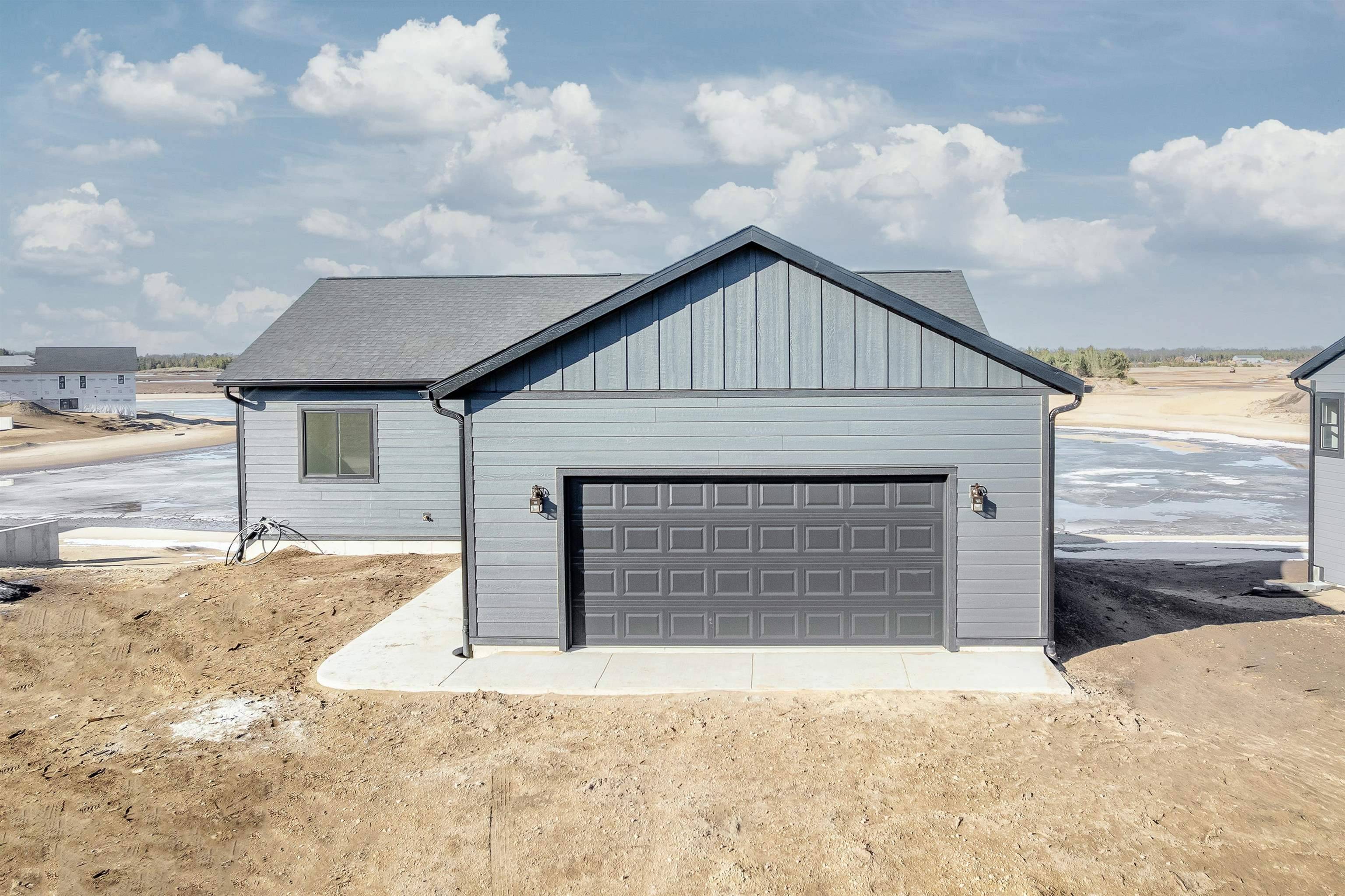 New Lisbon, WI 53950,W5884 Sand By Me Drive
