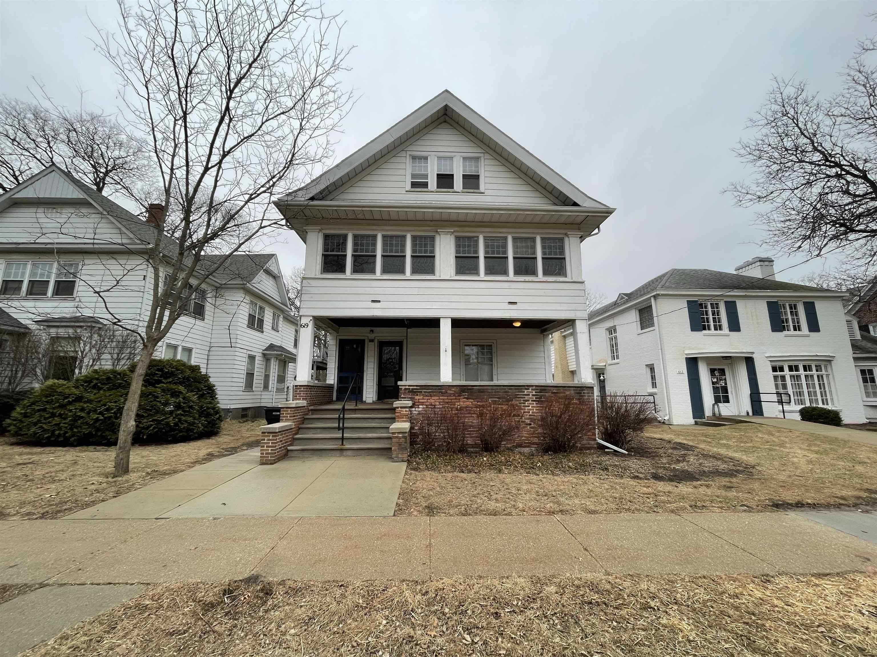 Beloit, WI 53511,619 COLLEGE Street