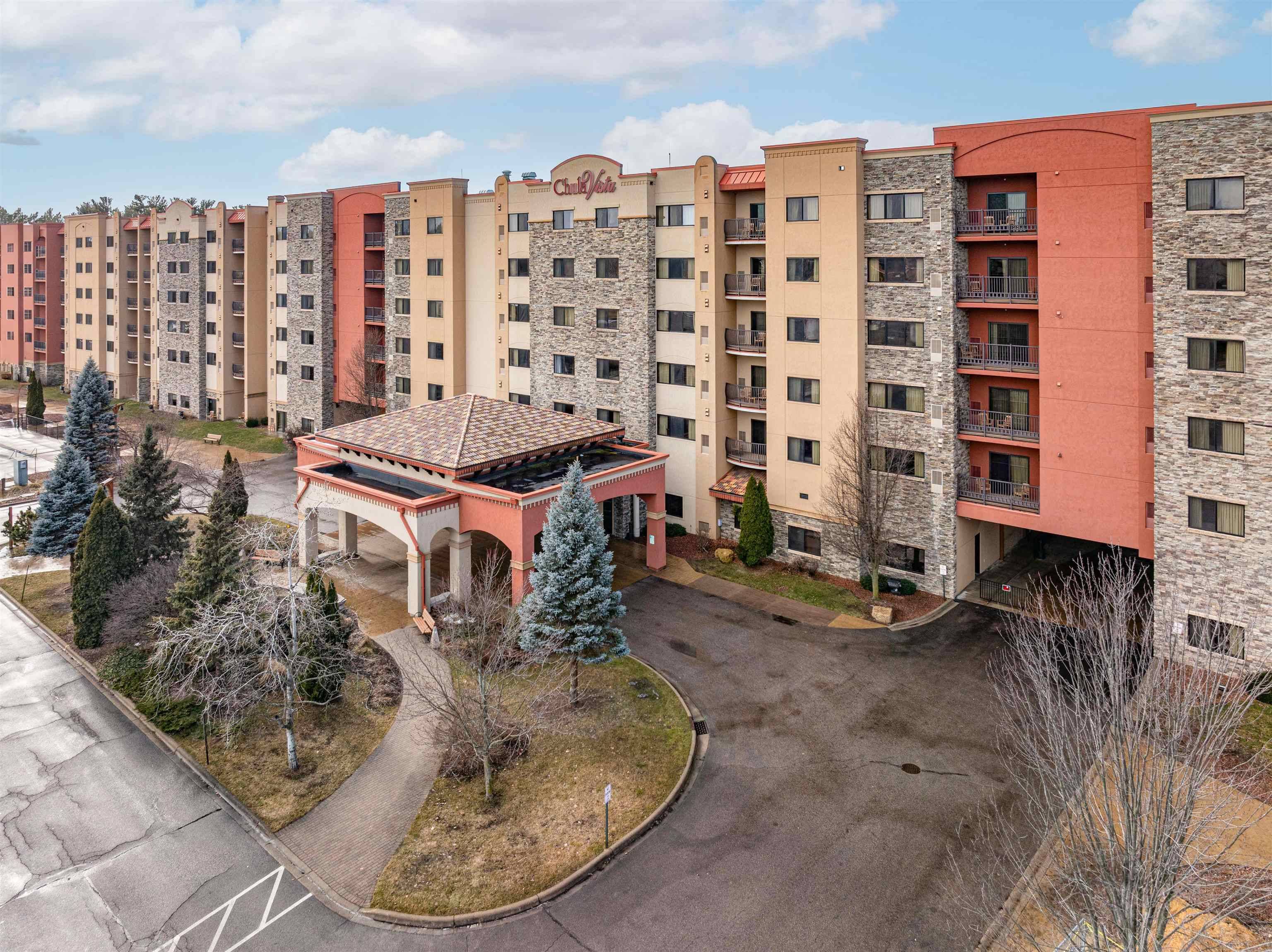 Wisconsin Dells, WI 53965,2411 River Road #2359