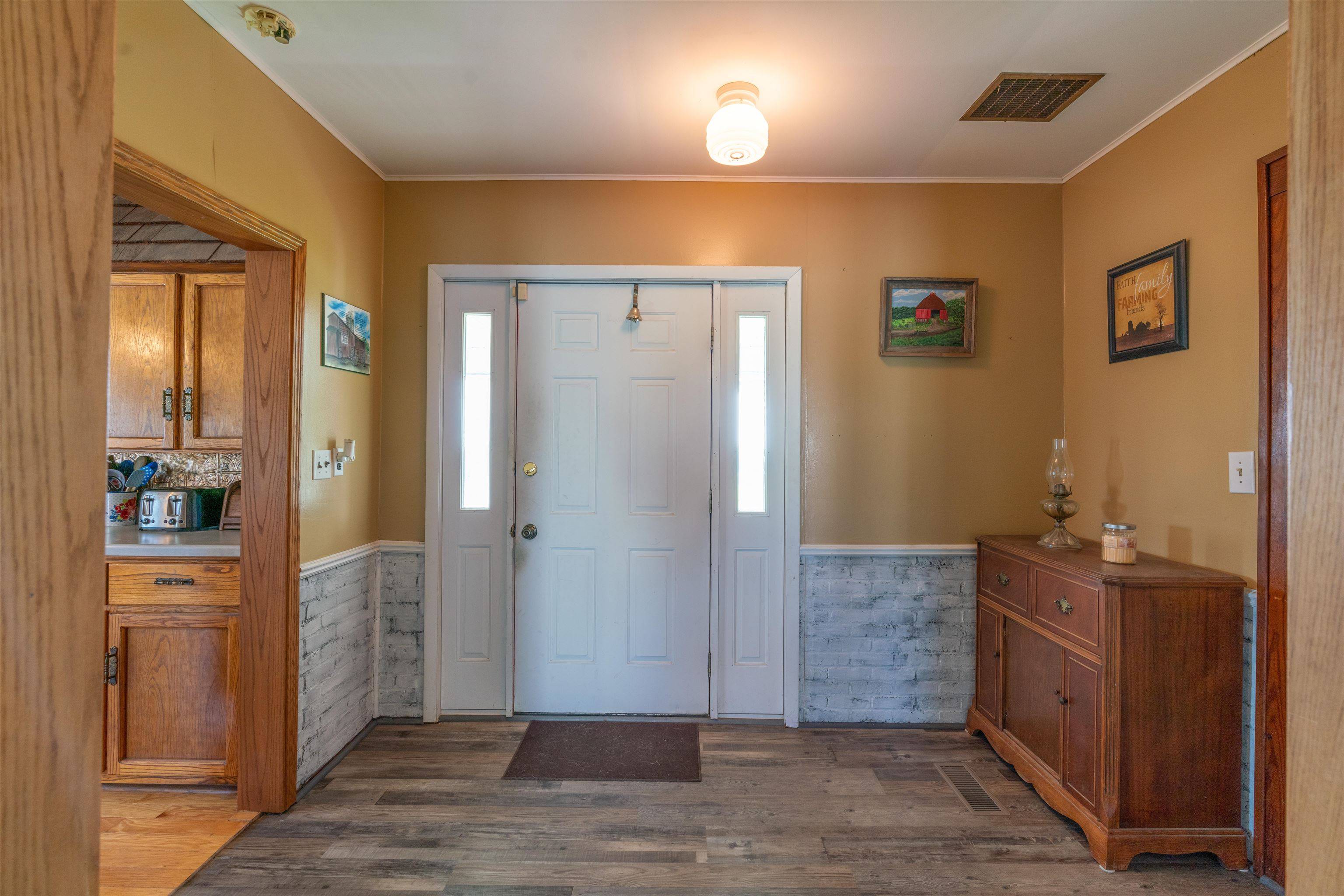 Ontario, WI 54651,S295 Pine Avenue