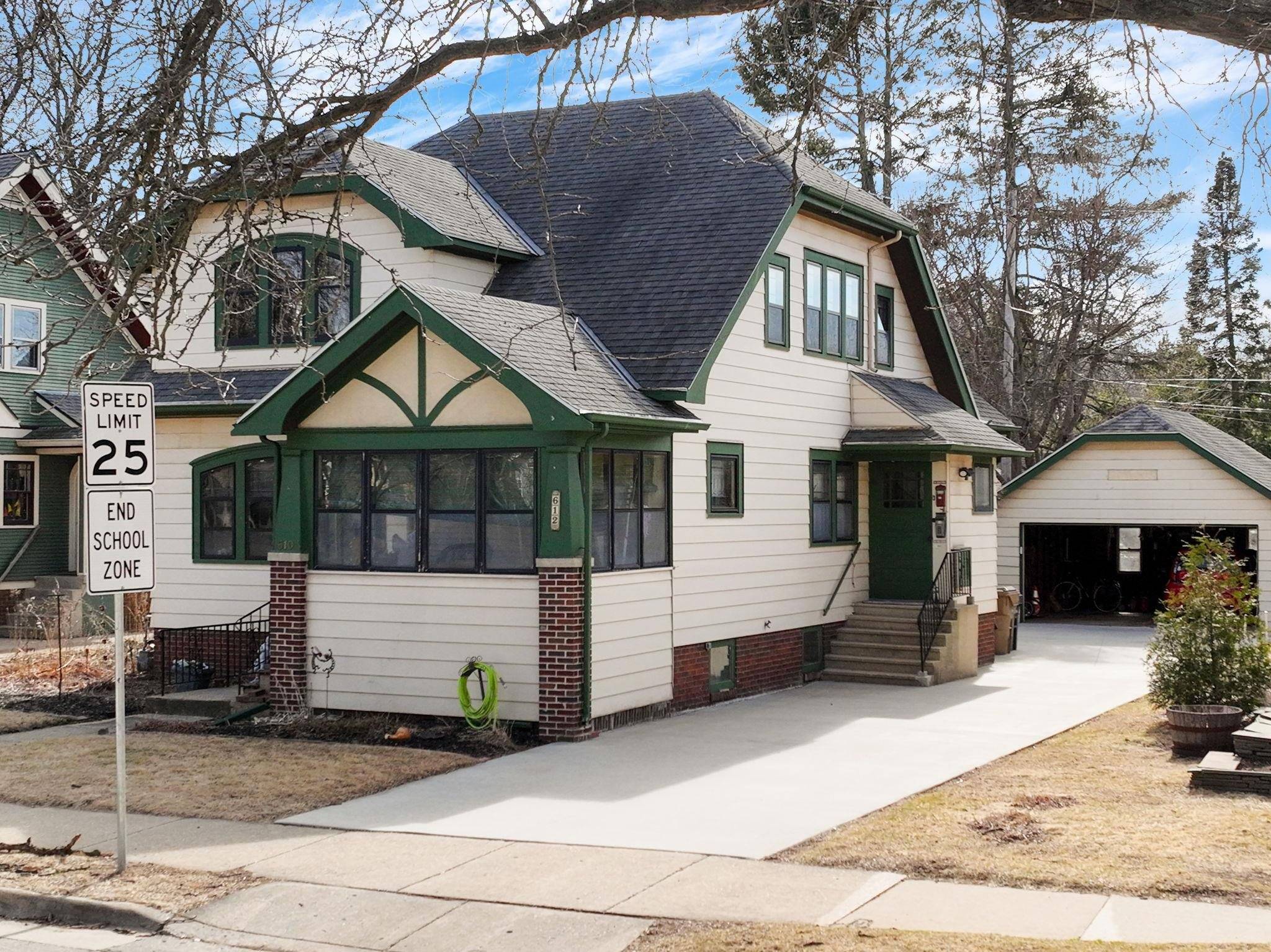 Madison, WI 53703,612 S Thornton Avenue #2