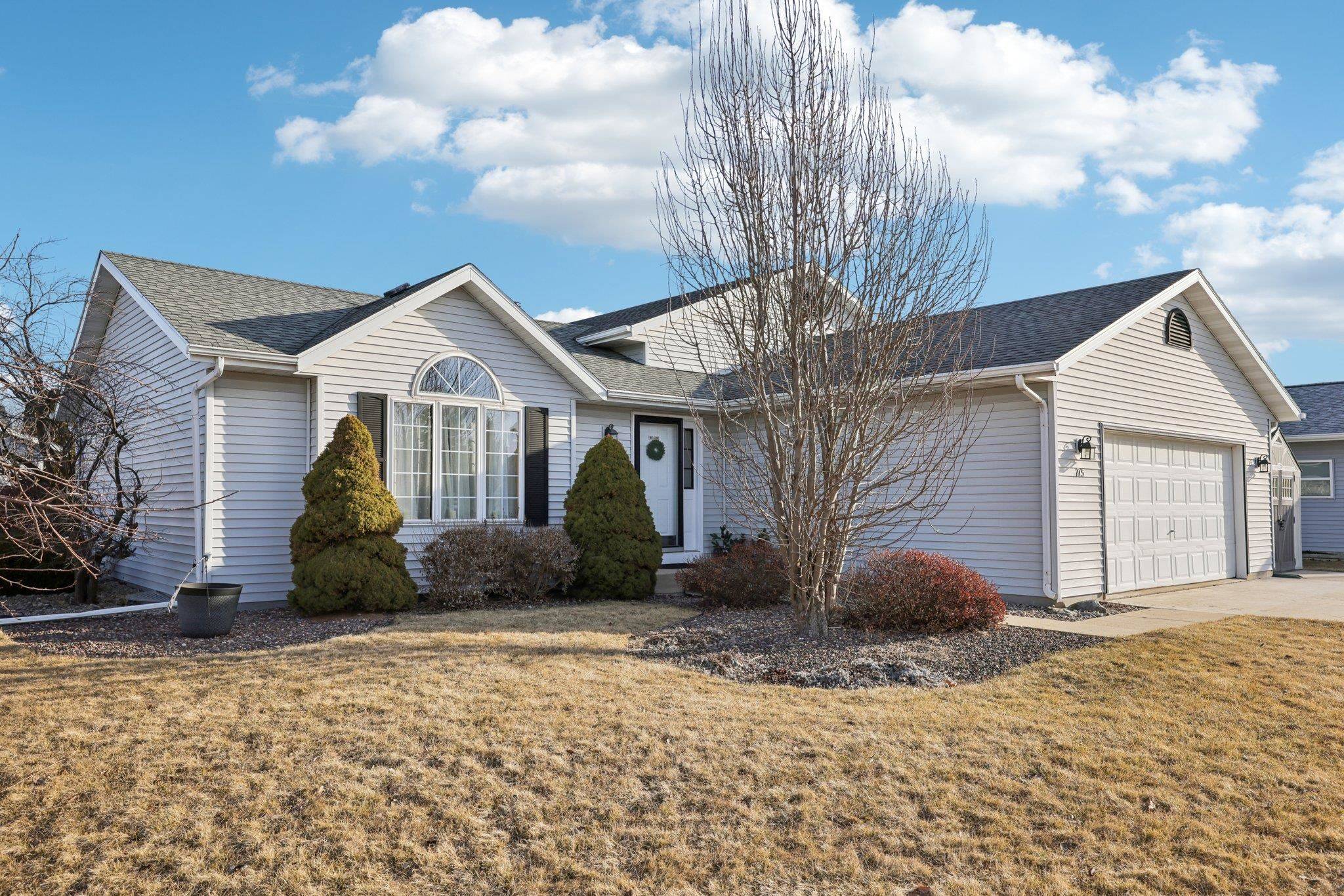 Watertown, WI 53094,715 Autumn Crest Drive