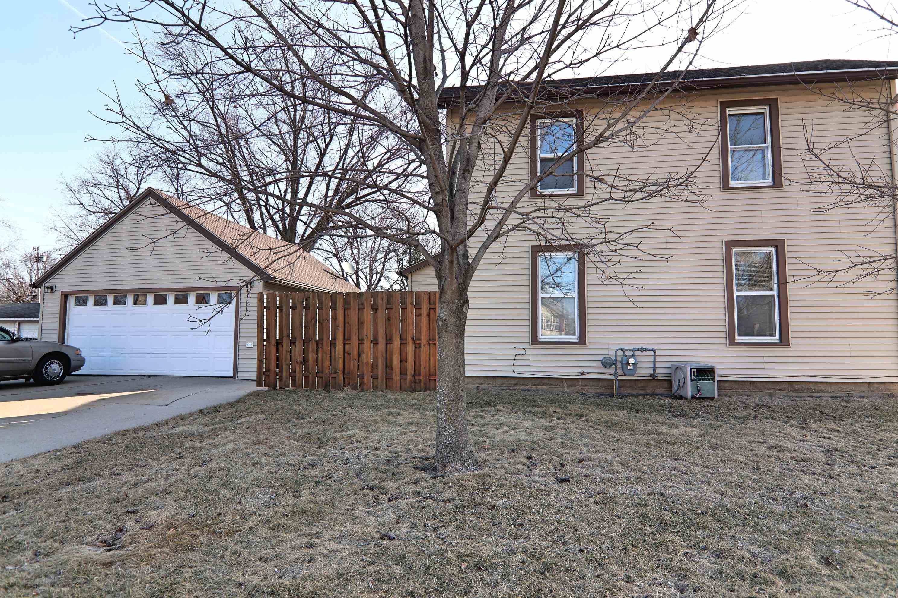 Janesville, WI 53548,1420 Mineral Point Avenue