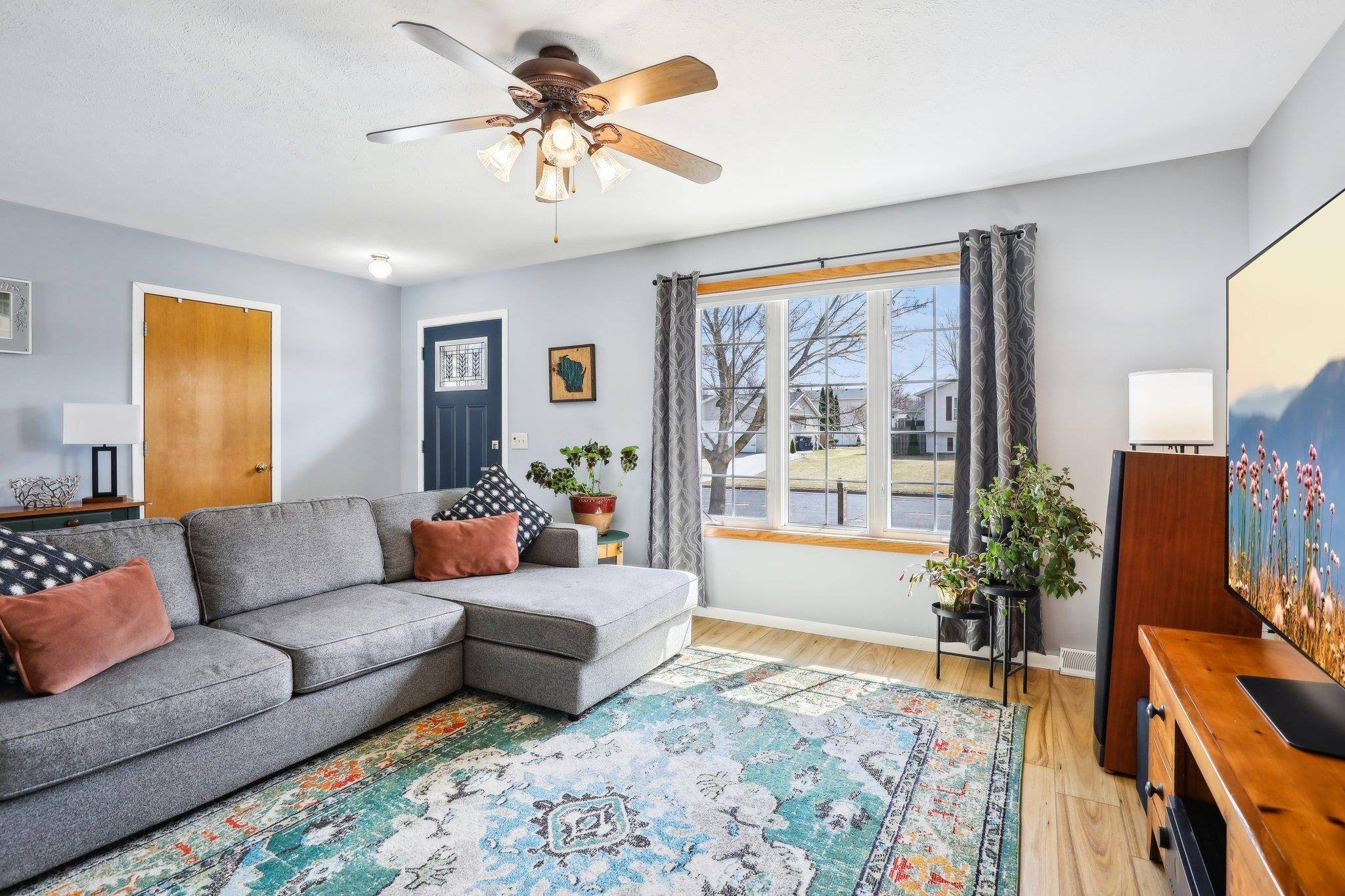 Marshall, WI 53559,546 Meadowview Lane