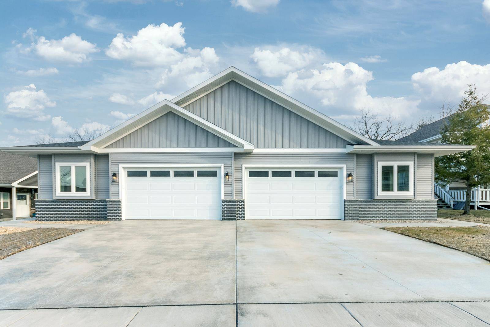 Stoughton, WI 53589,119 Ashberry Lane