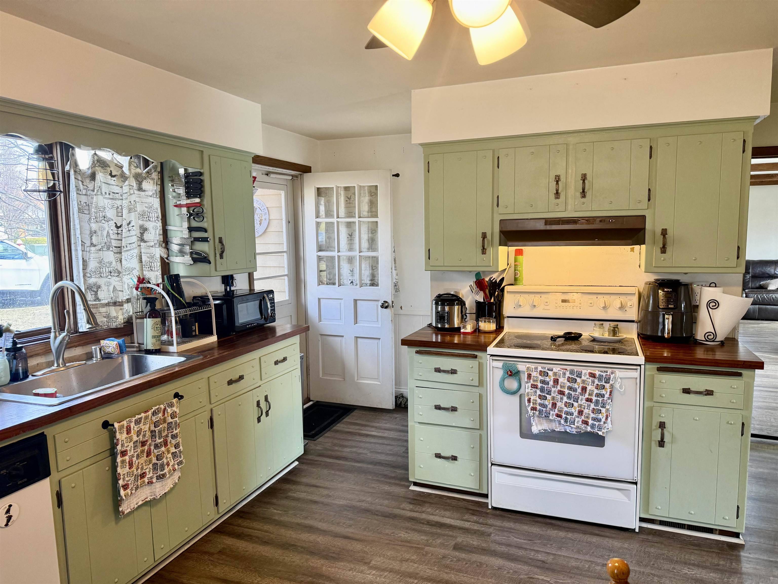 New Glarus, WI 53574,701 2nd Street