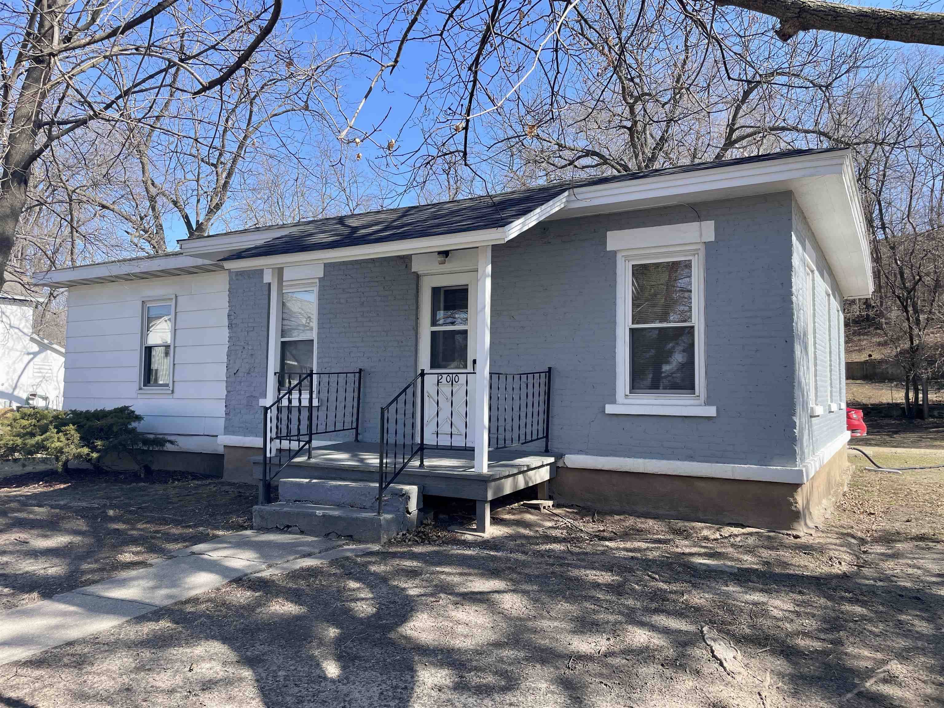 Albany, WI 53502,200 S Mechanic Street