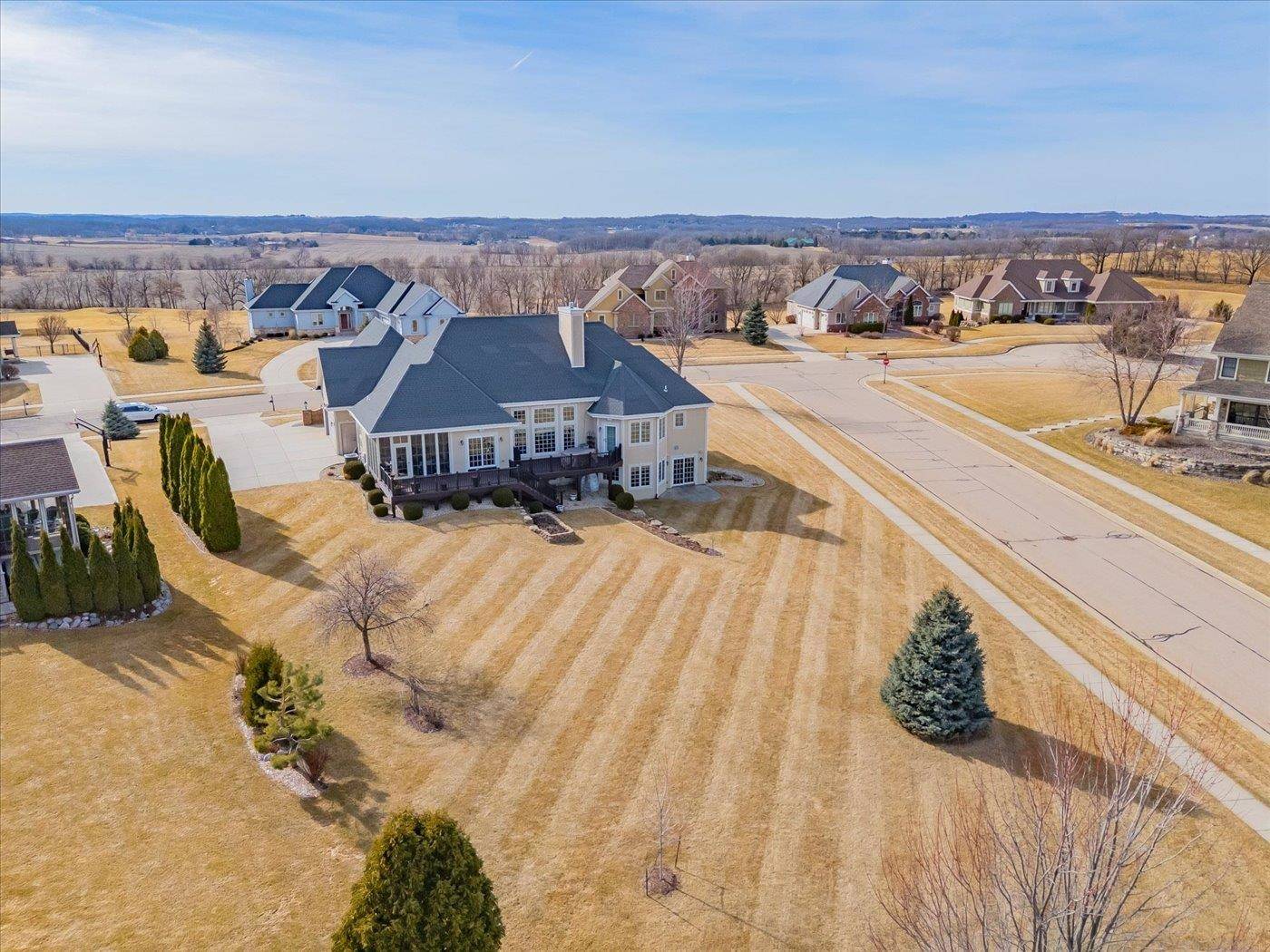Oregon, WI 53575,624 Rinpoche Lane