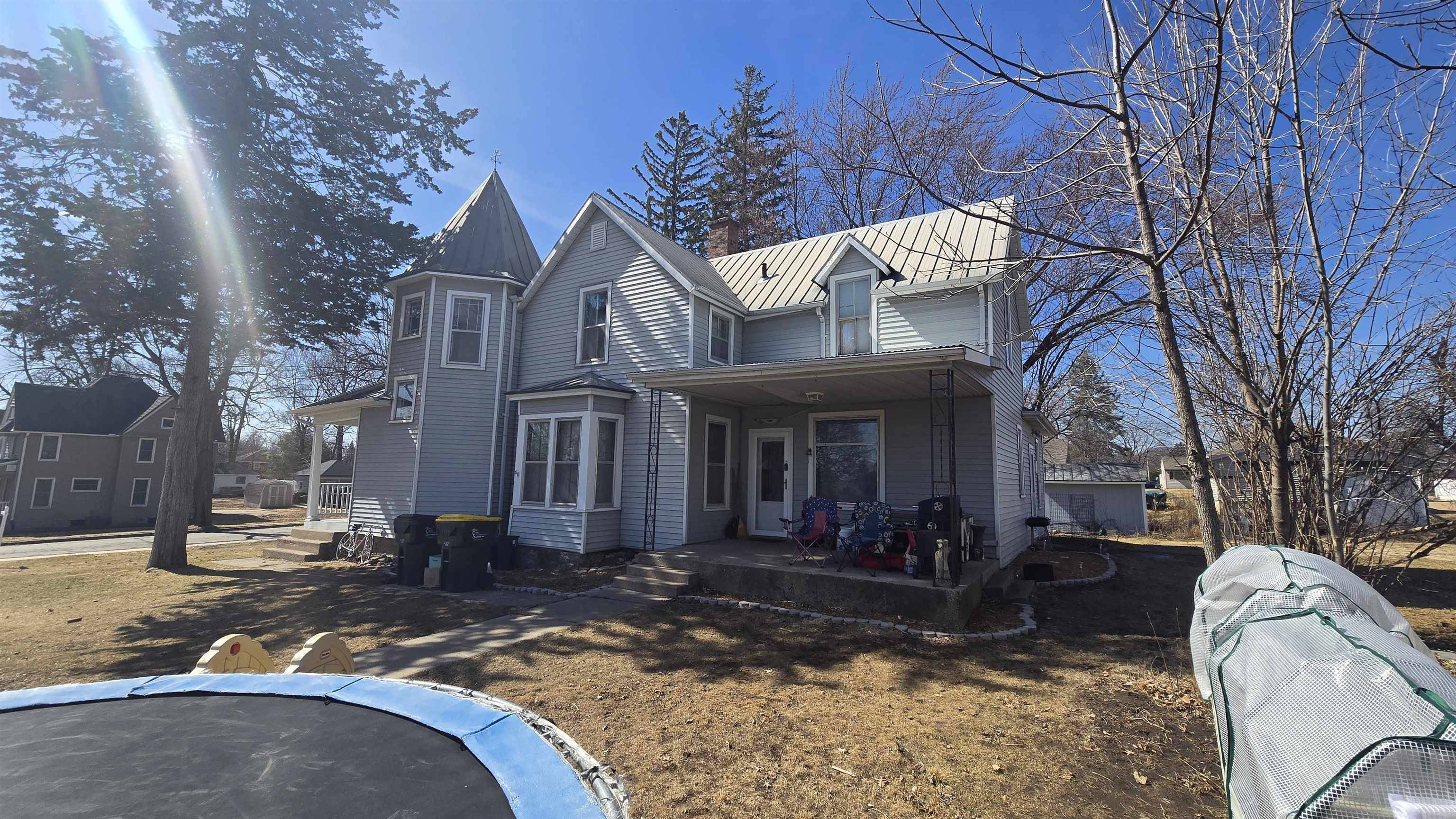 Lancaster, WI 53813,601 W Elm Street