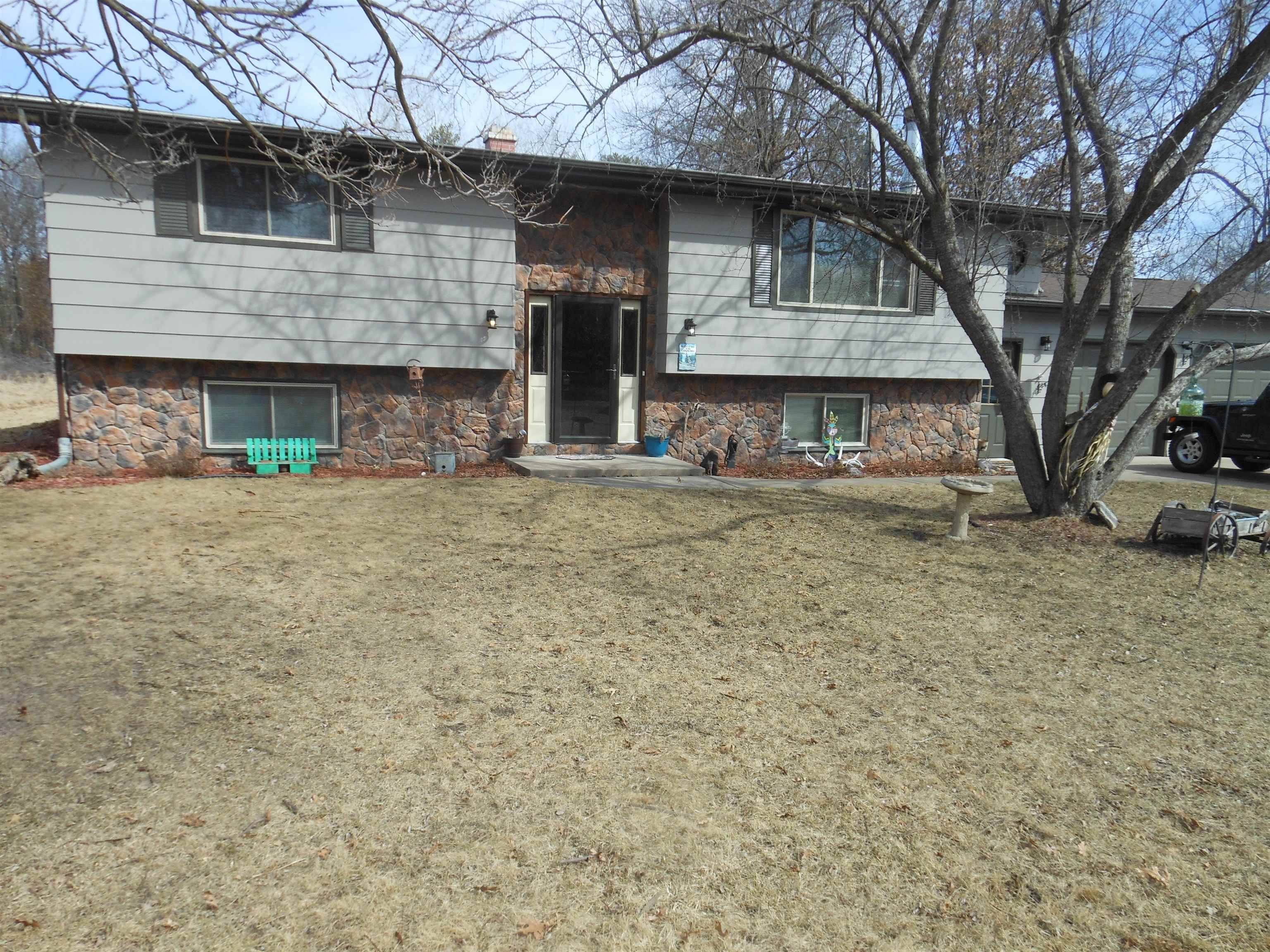 Nekoosa, WI 54457,392/394 Woodbridge Way