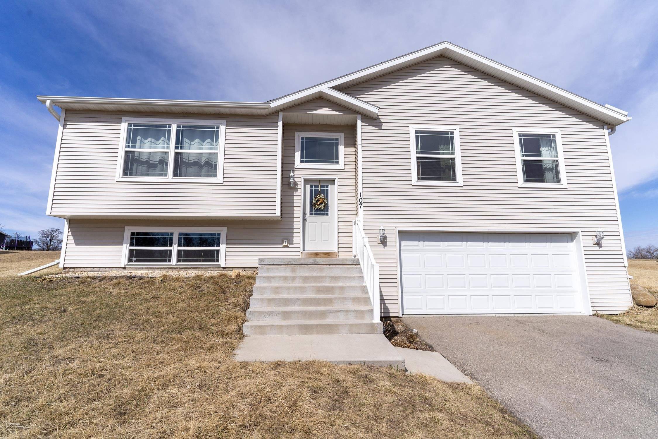 Cambria, WI 53923,107 Dexter Drive