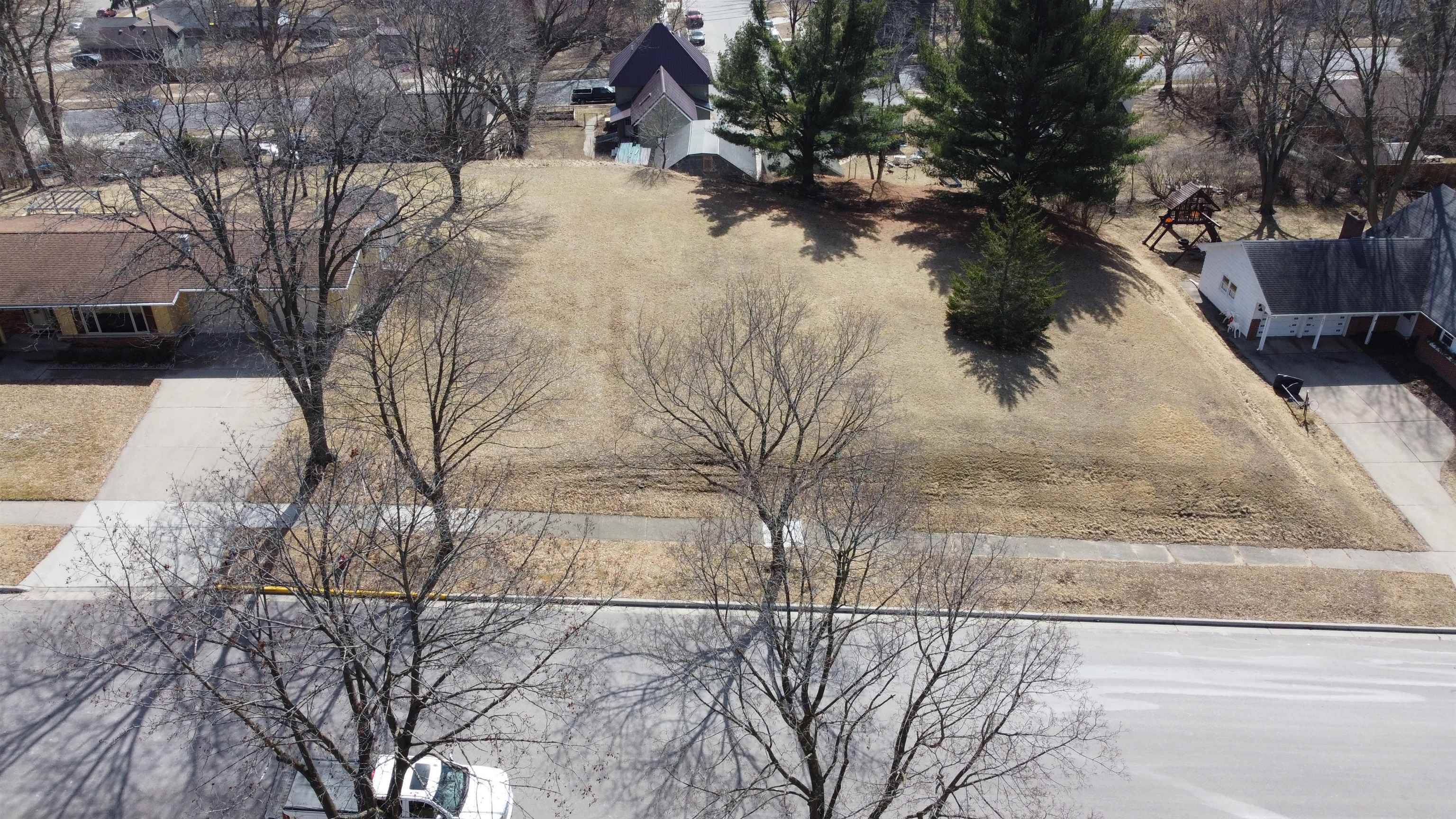 Reedsburg, WI 53959,700 & 720 Mary Avenue