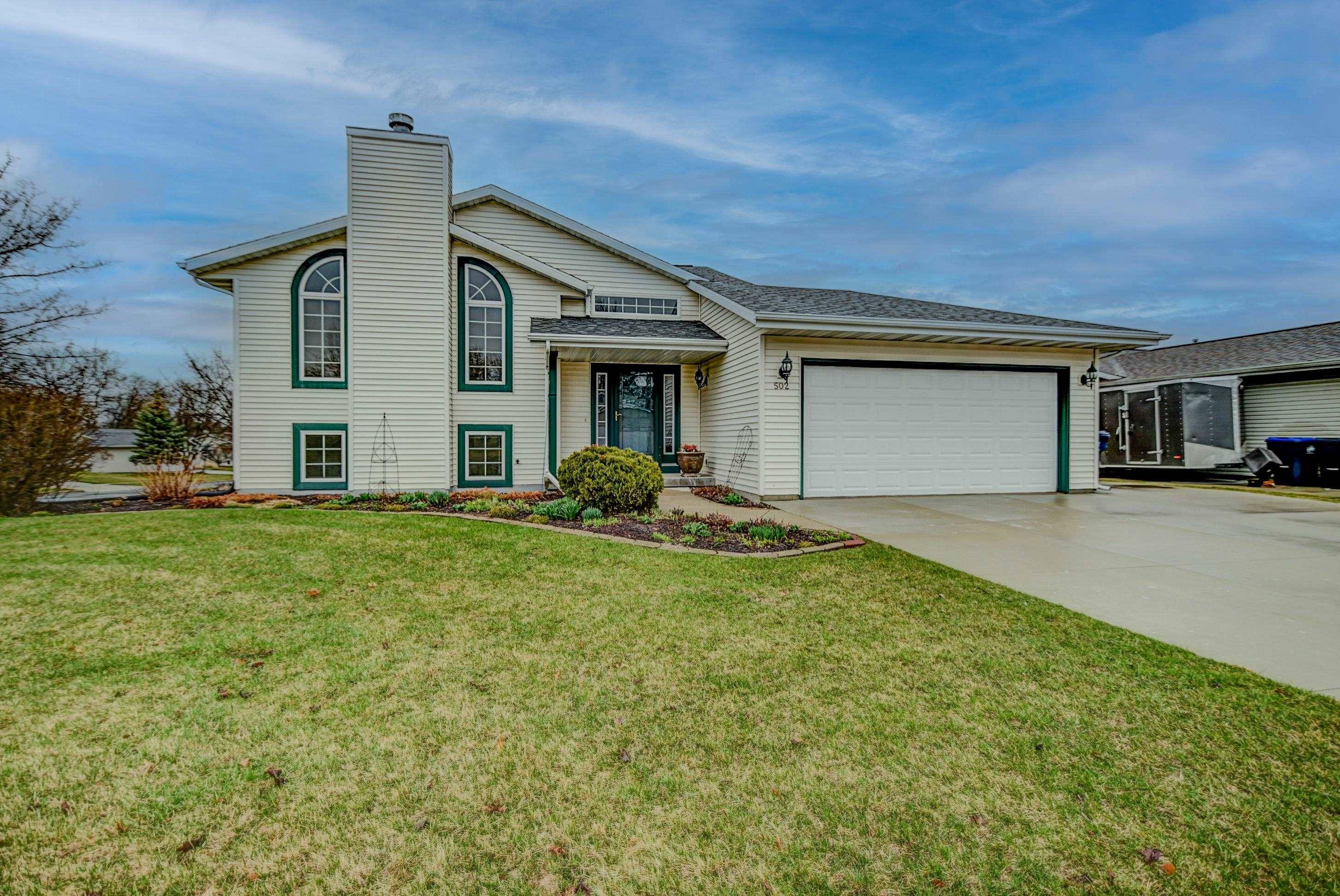 Marshall, WI 53559,502 Sunnyview Lane