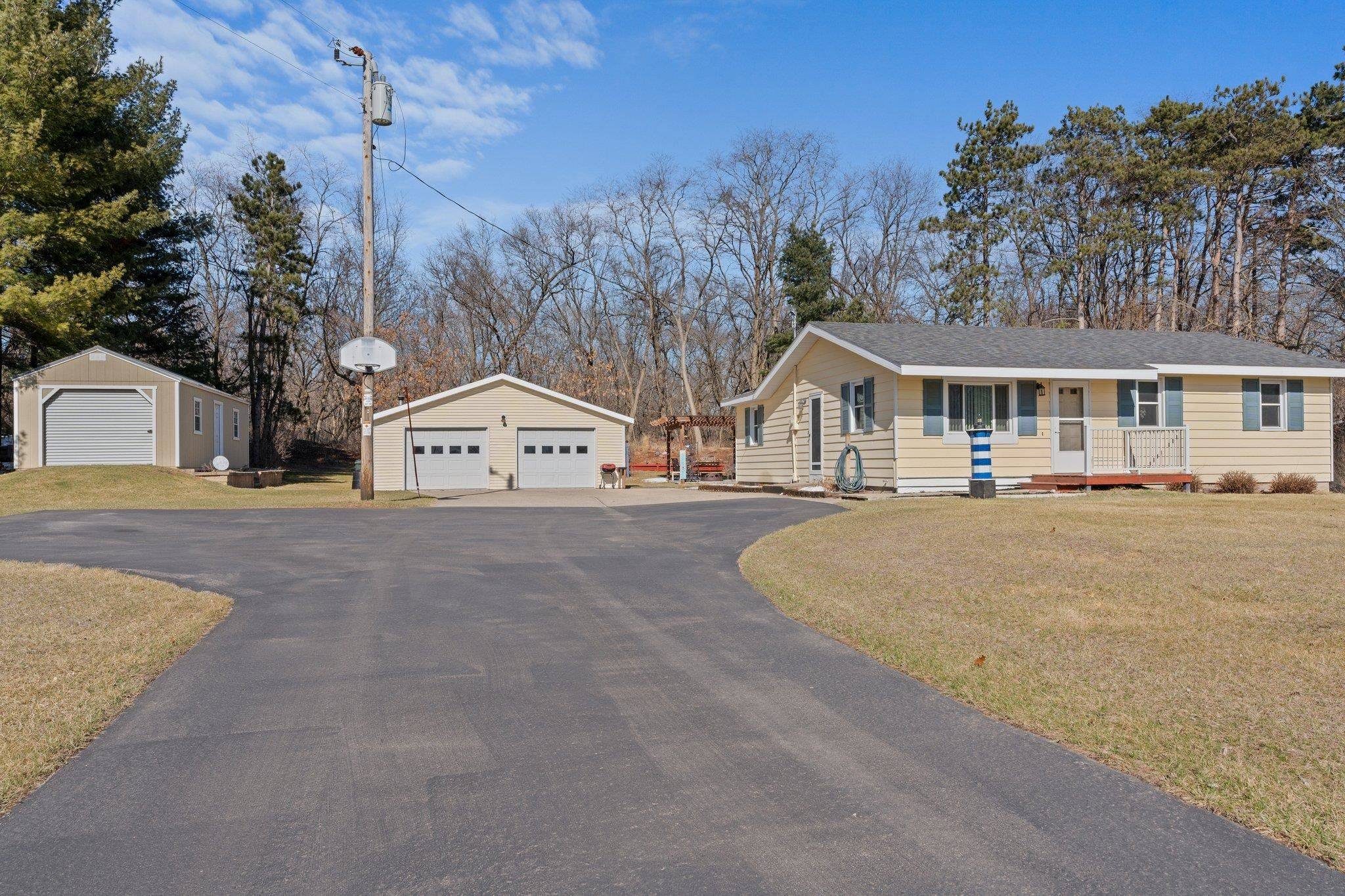 Rio, WI 53960,W3386 Highway 16