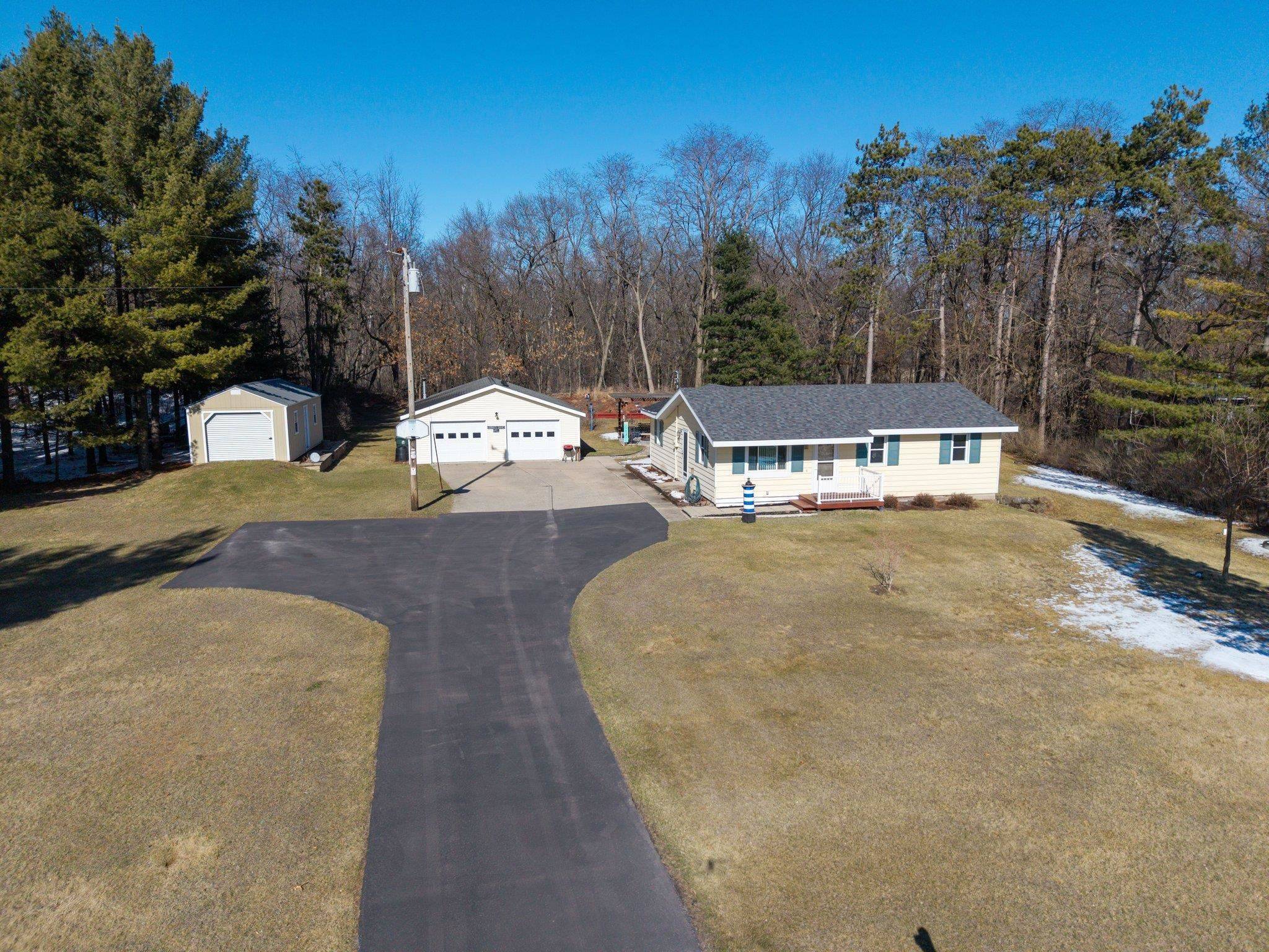 Rio, WI 53960,W3386 Highway 16