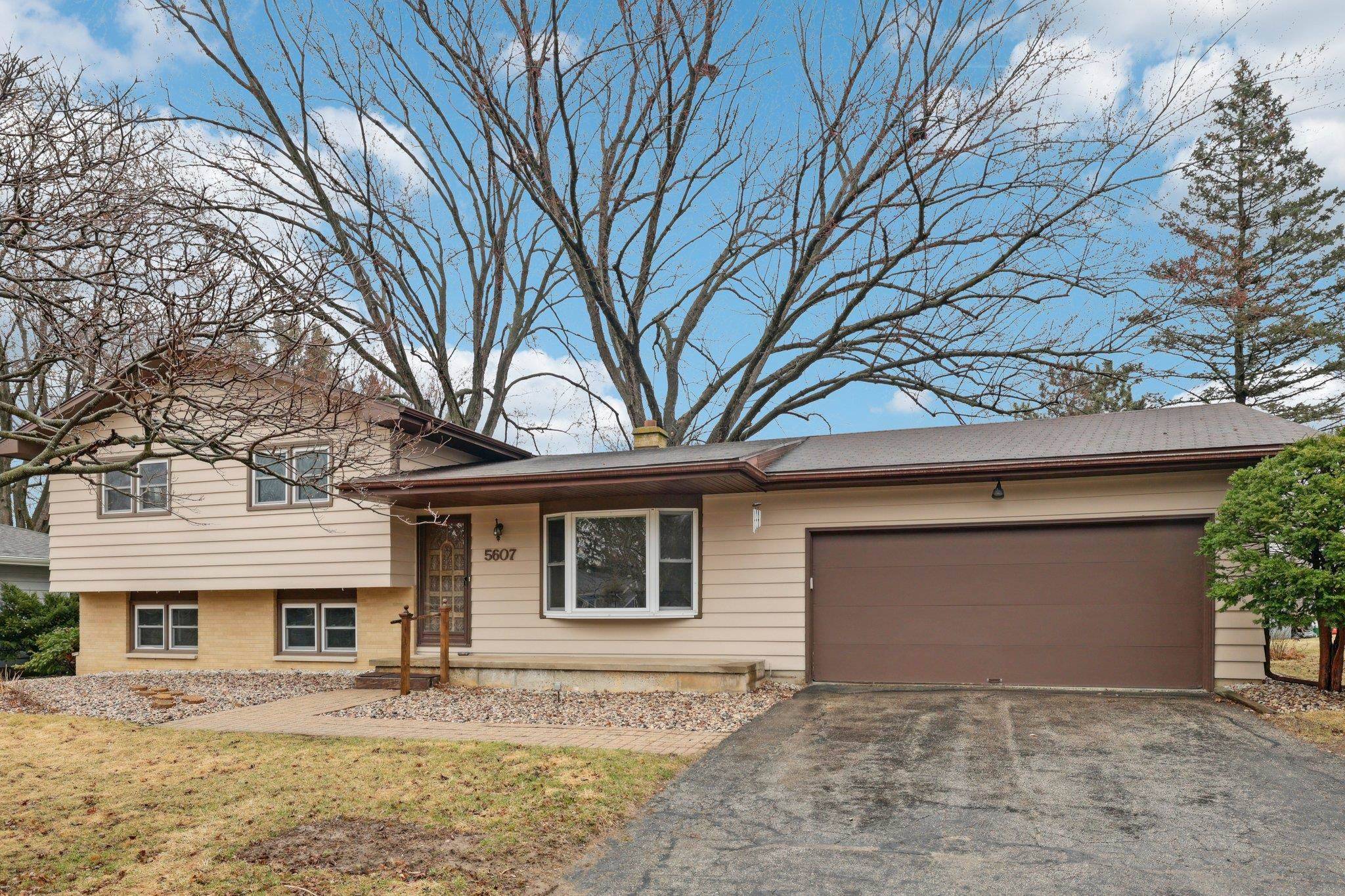 Mcfarland, WI 53558,5607 Alben Avenue