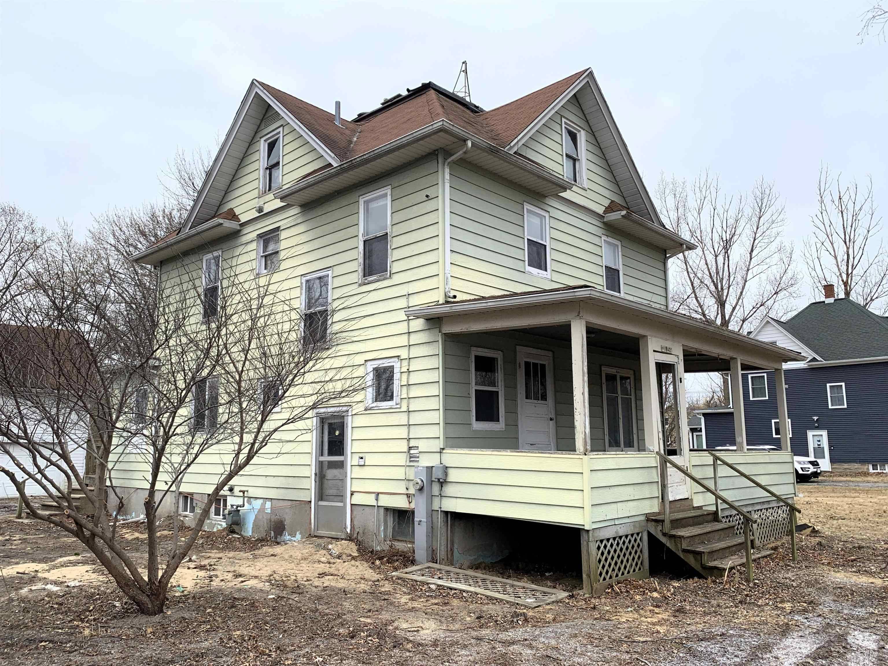 Columbus, WI 53925,W12425 Highway 16/60