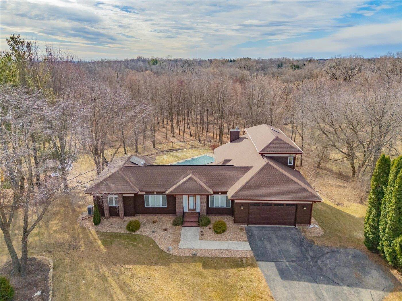 Middleton, WI 53562,4880 Pine Cone Circle