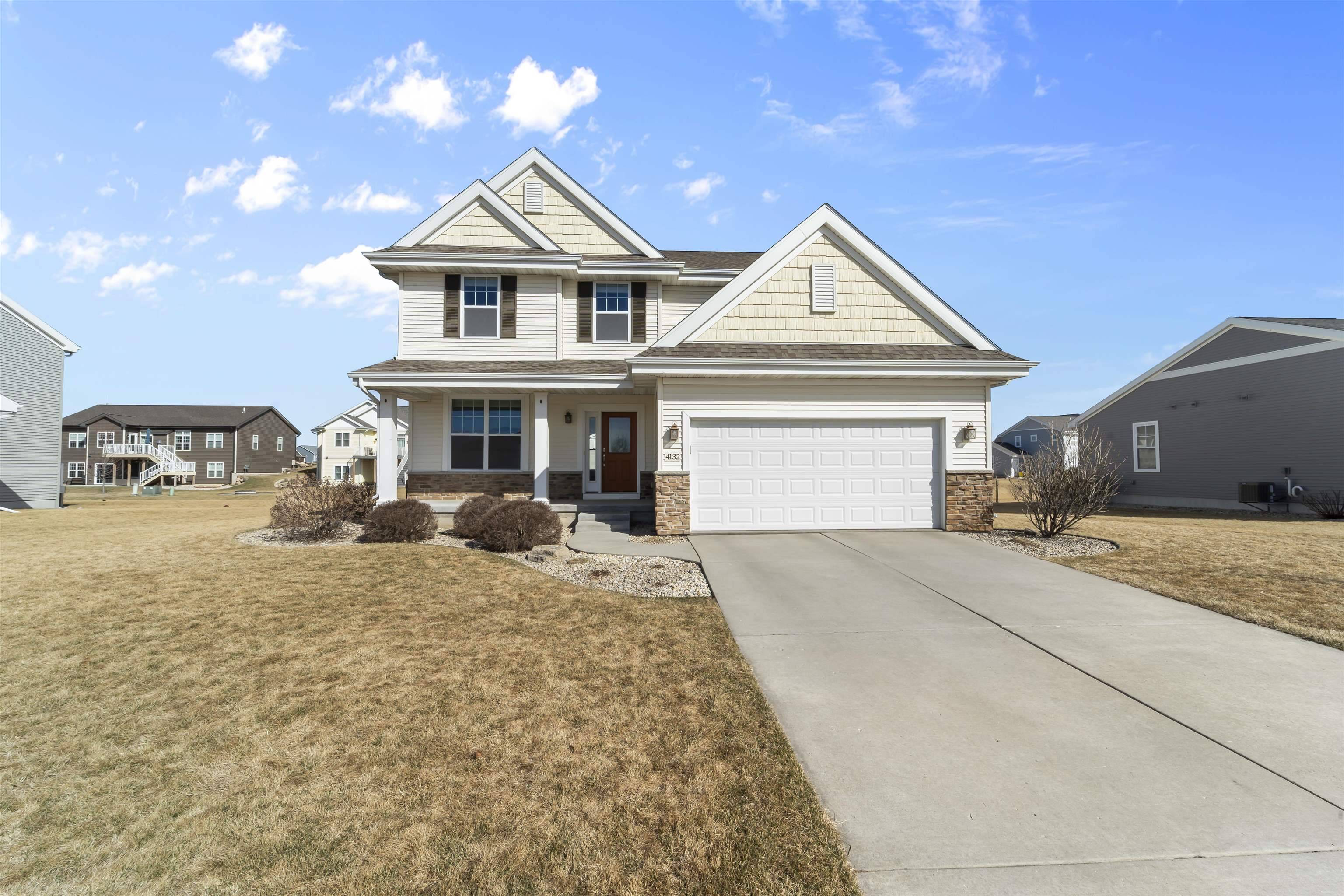 Deforest, WI 53532,4132 Royal View Drive